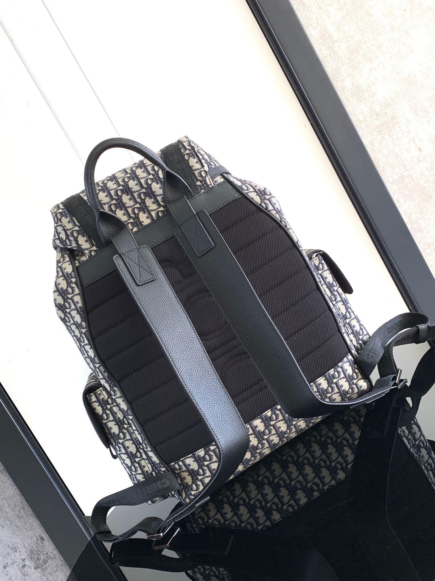 D*or hit the road backpack-43 x 51 x 20cm