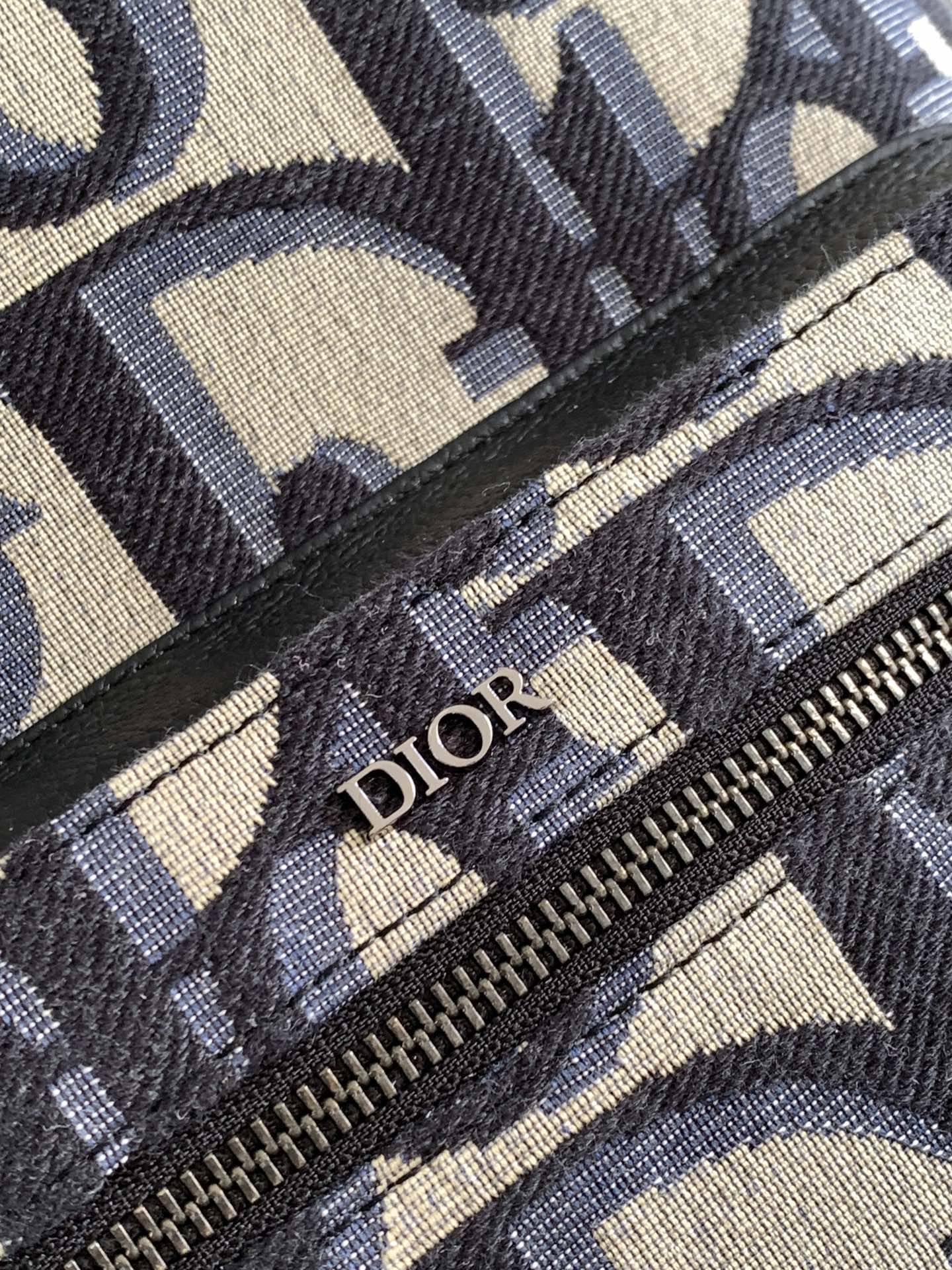 D*or rider backpack-30 x 42 x 15cm
