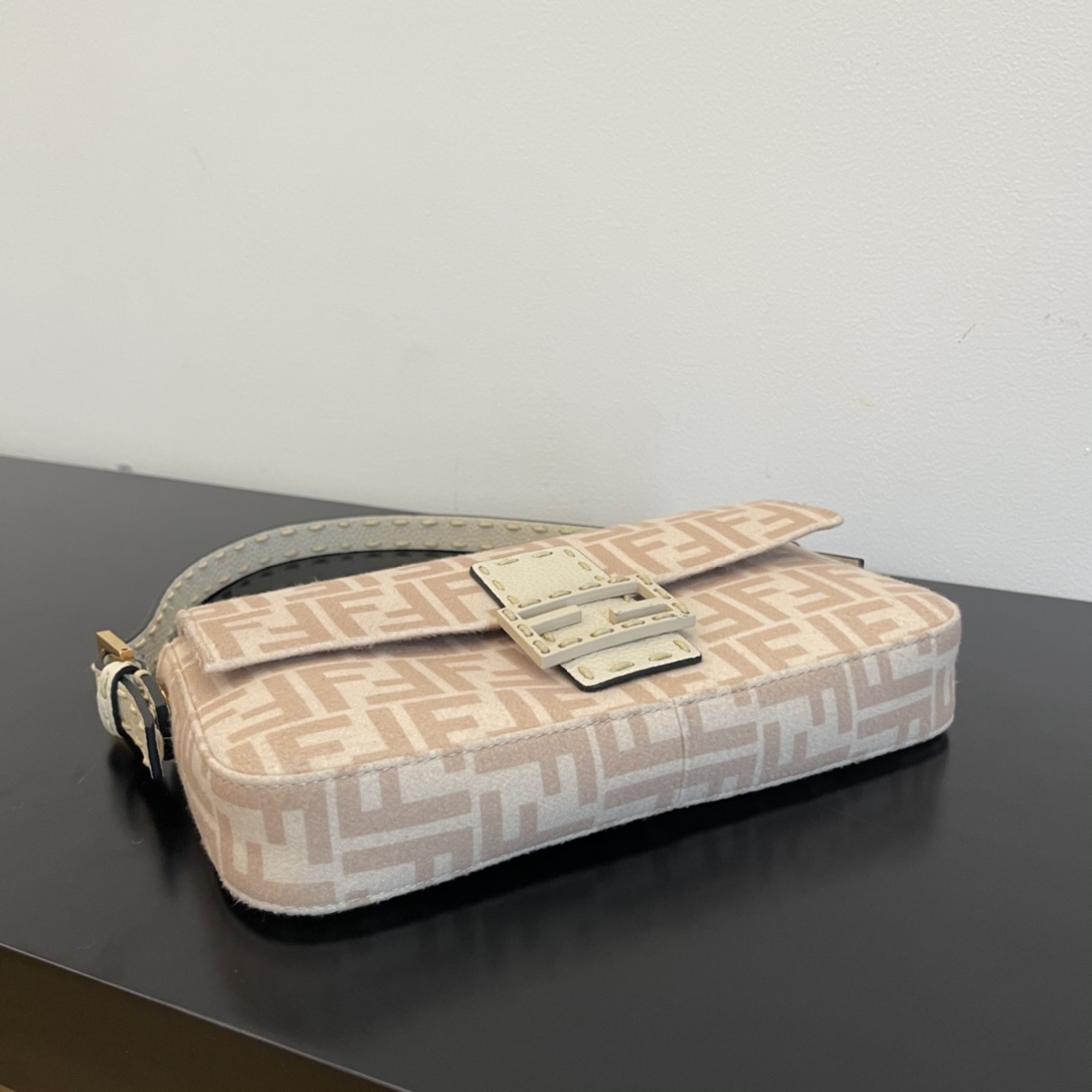 F**di baguette bag-28x6x13.5cm