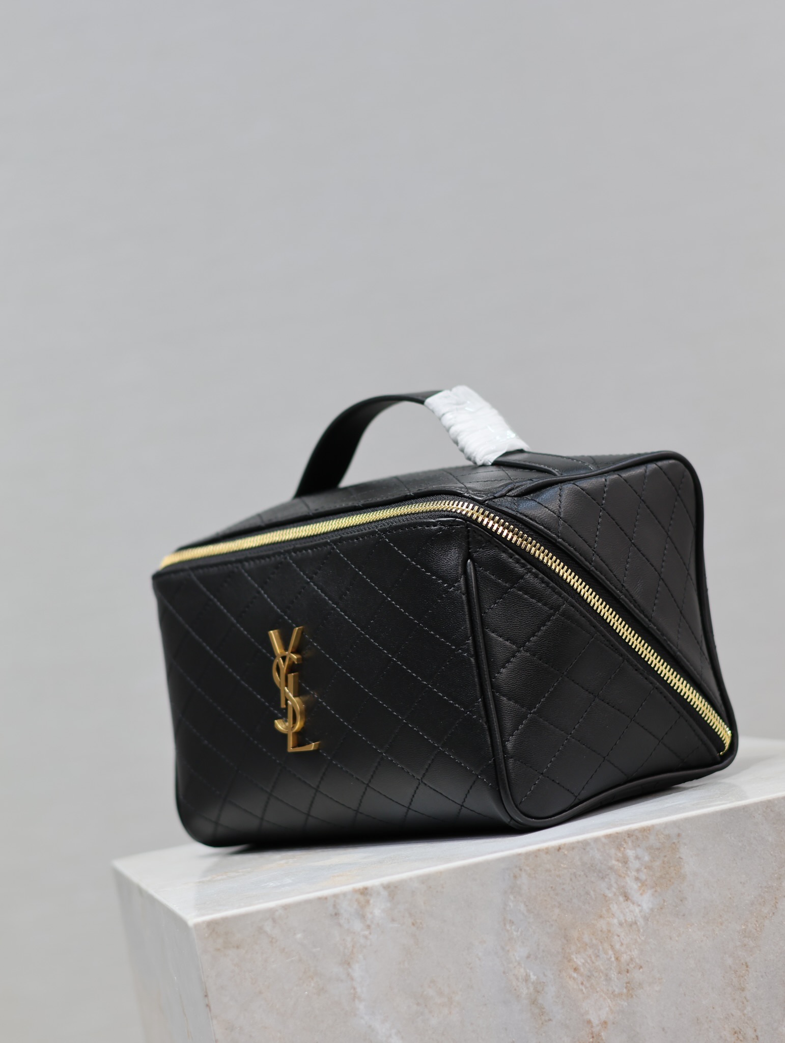 Y*L gaby cosmetic bag-21×13×13cm