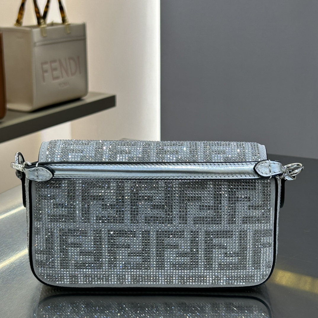 F**di baguette bag-20*13*5cm