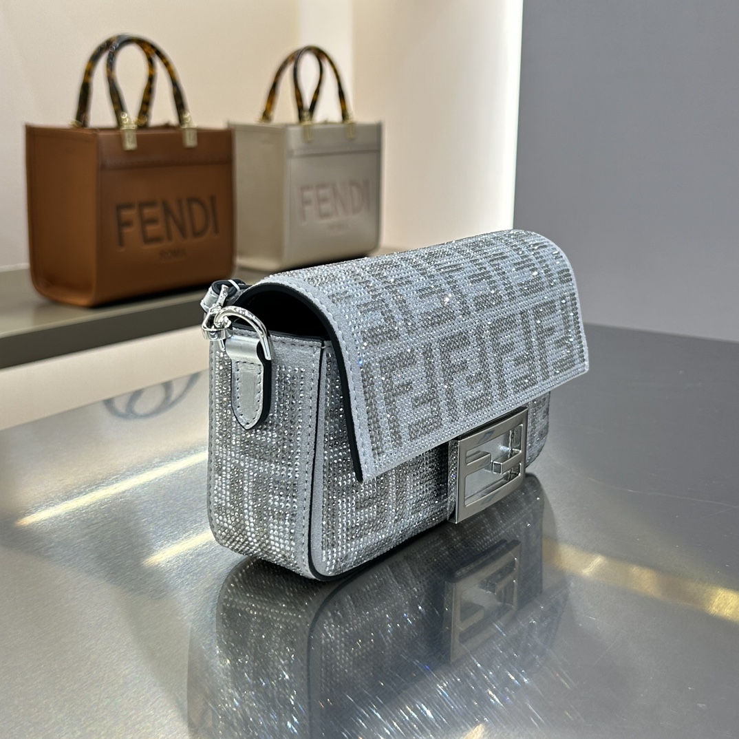 F**di baguette bag-20*13*5cm