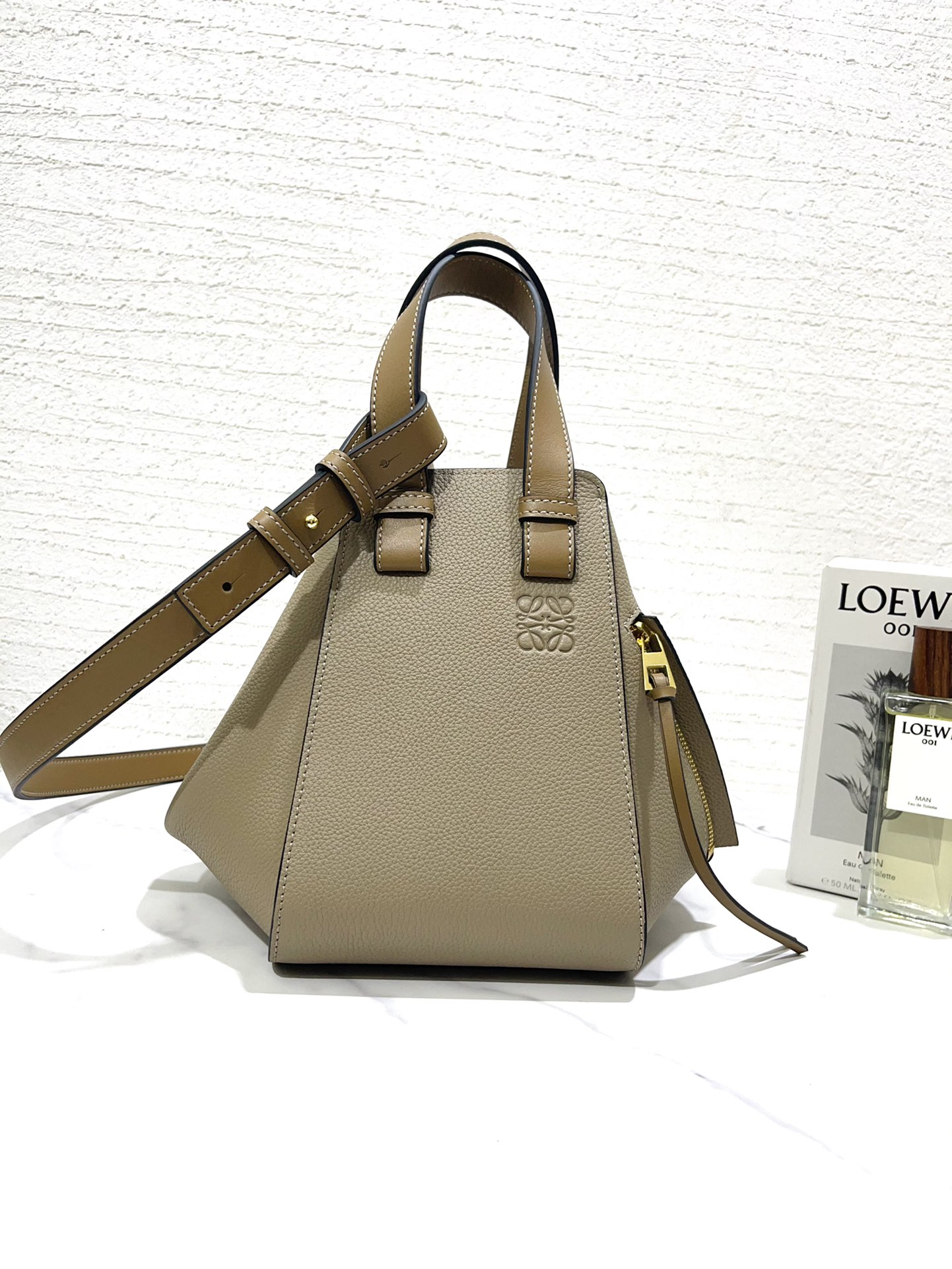 L0ew* hammock bag-20.8*19.5*14.5cm