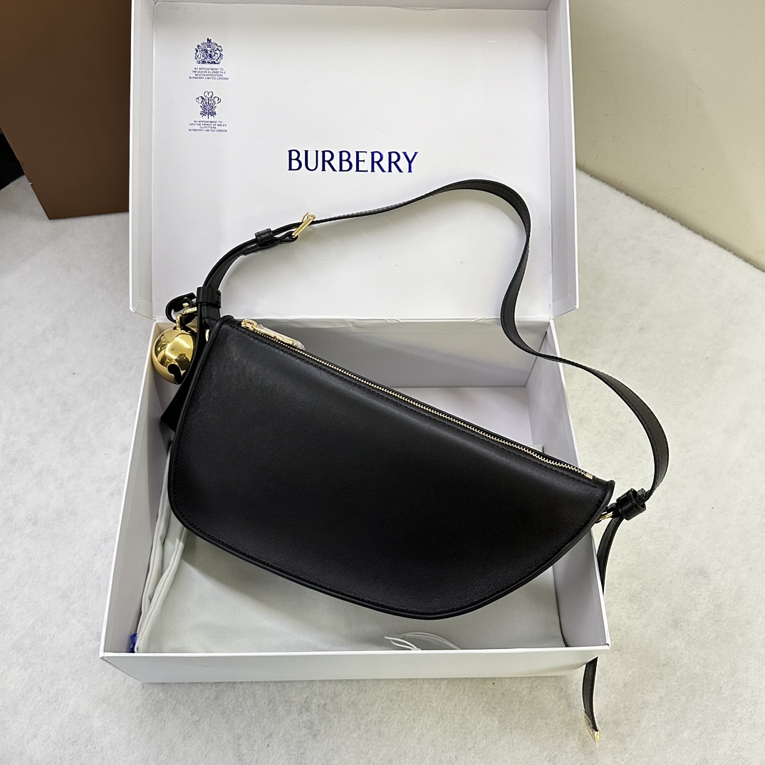 B**rry shield bag-32*7*17cm