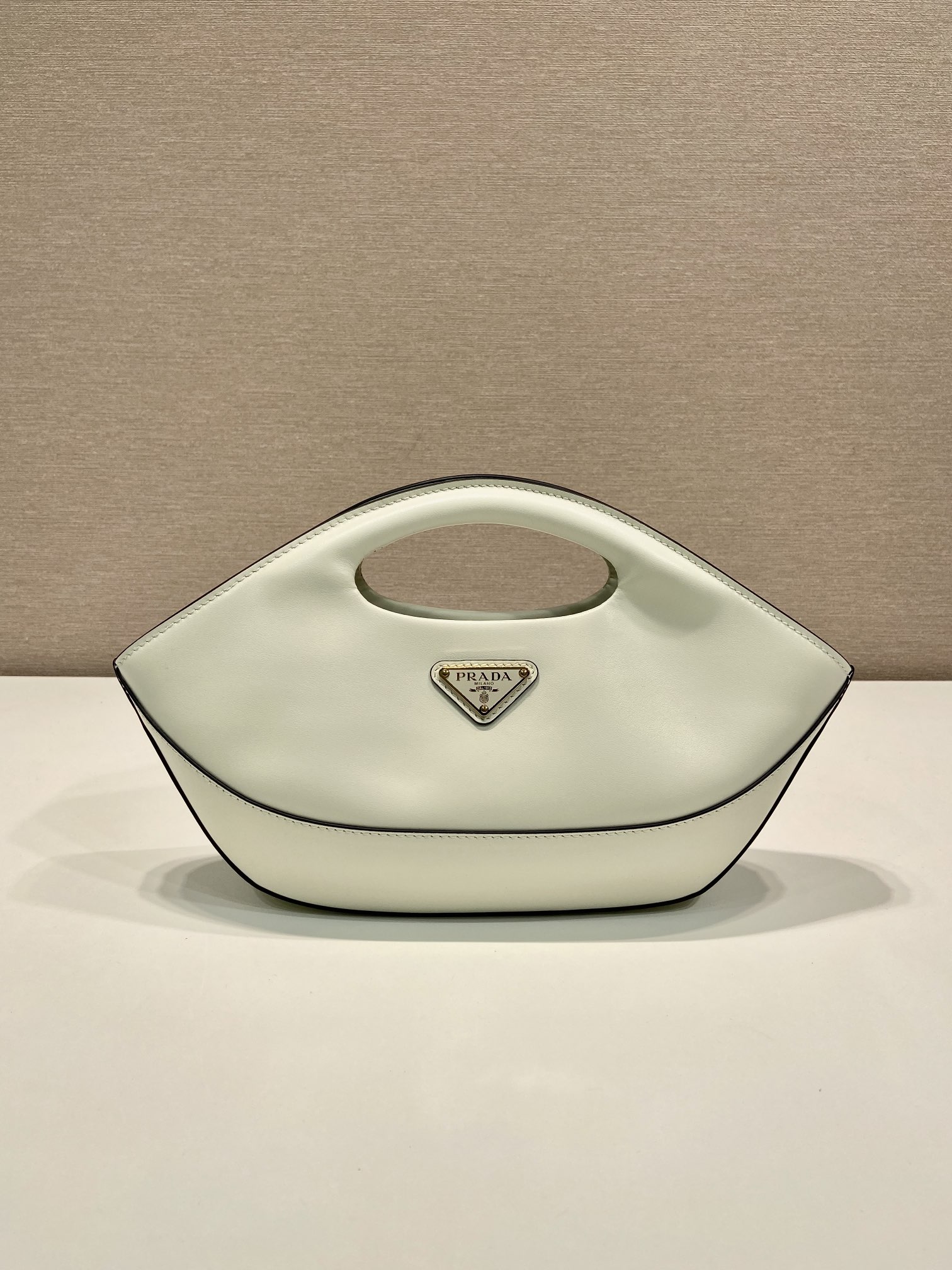 Pra*a crossbody bag 1ba421-30*20*5cm