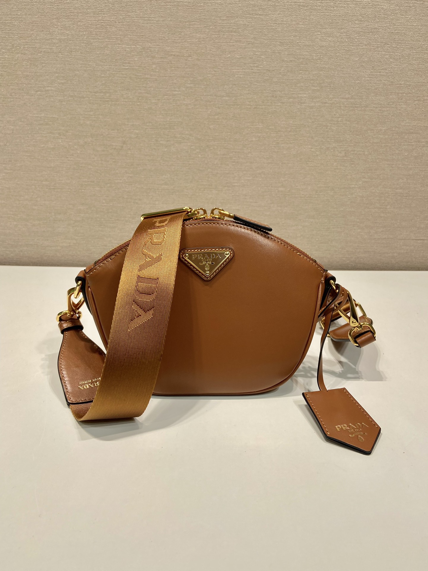 Pra*a 1bh212 crossbody bag-18*15*8cm