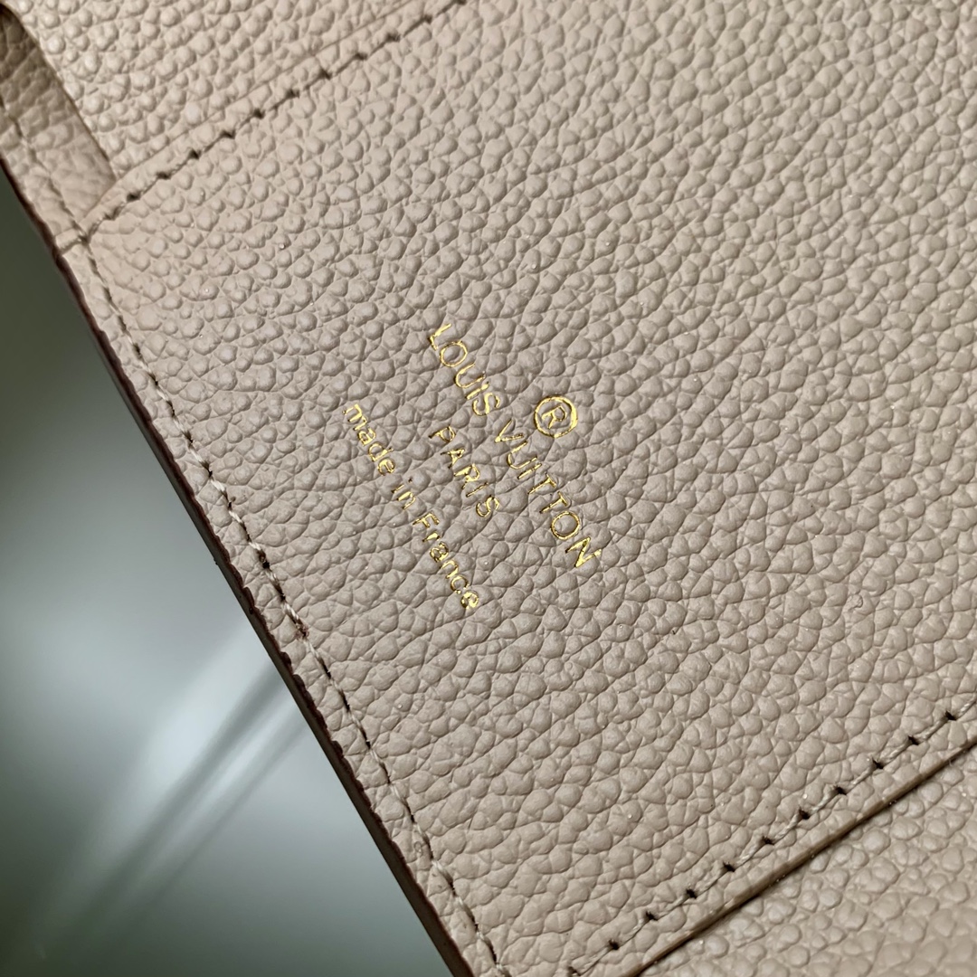 l0*is V*t0n wallet-m83231-11×8cm