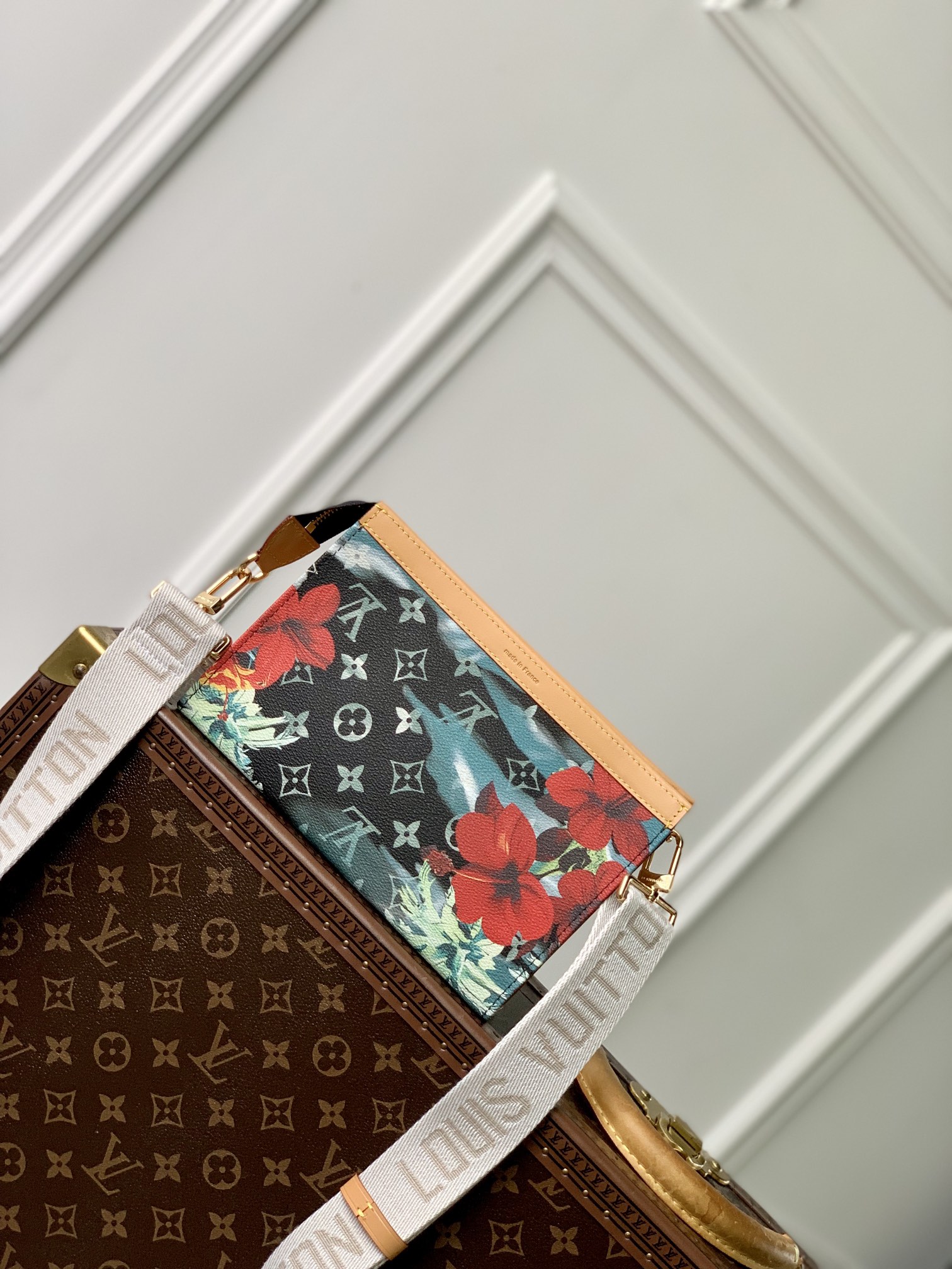 l0*is V*t0n gaston shoulder bag-22*14.5*4.5cm