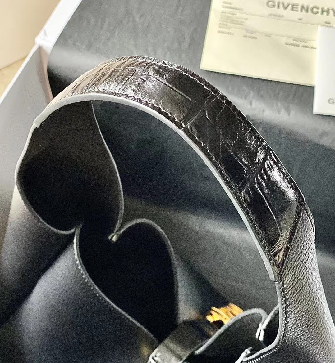 G1uenchy g-hobo tote-31*15*43cm