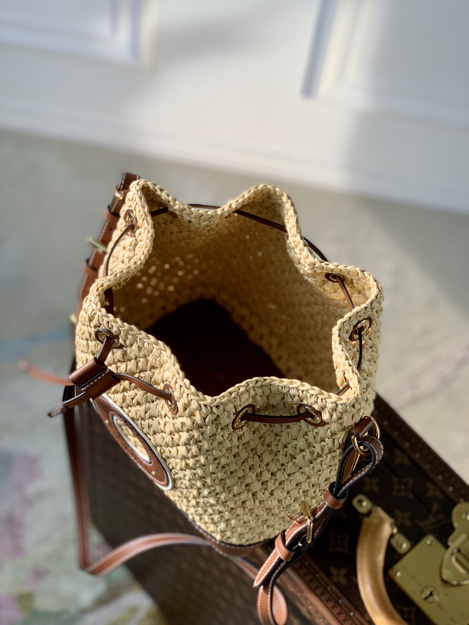 l0*is V*t0n noé bb handbag-22 x 24 x 15cm