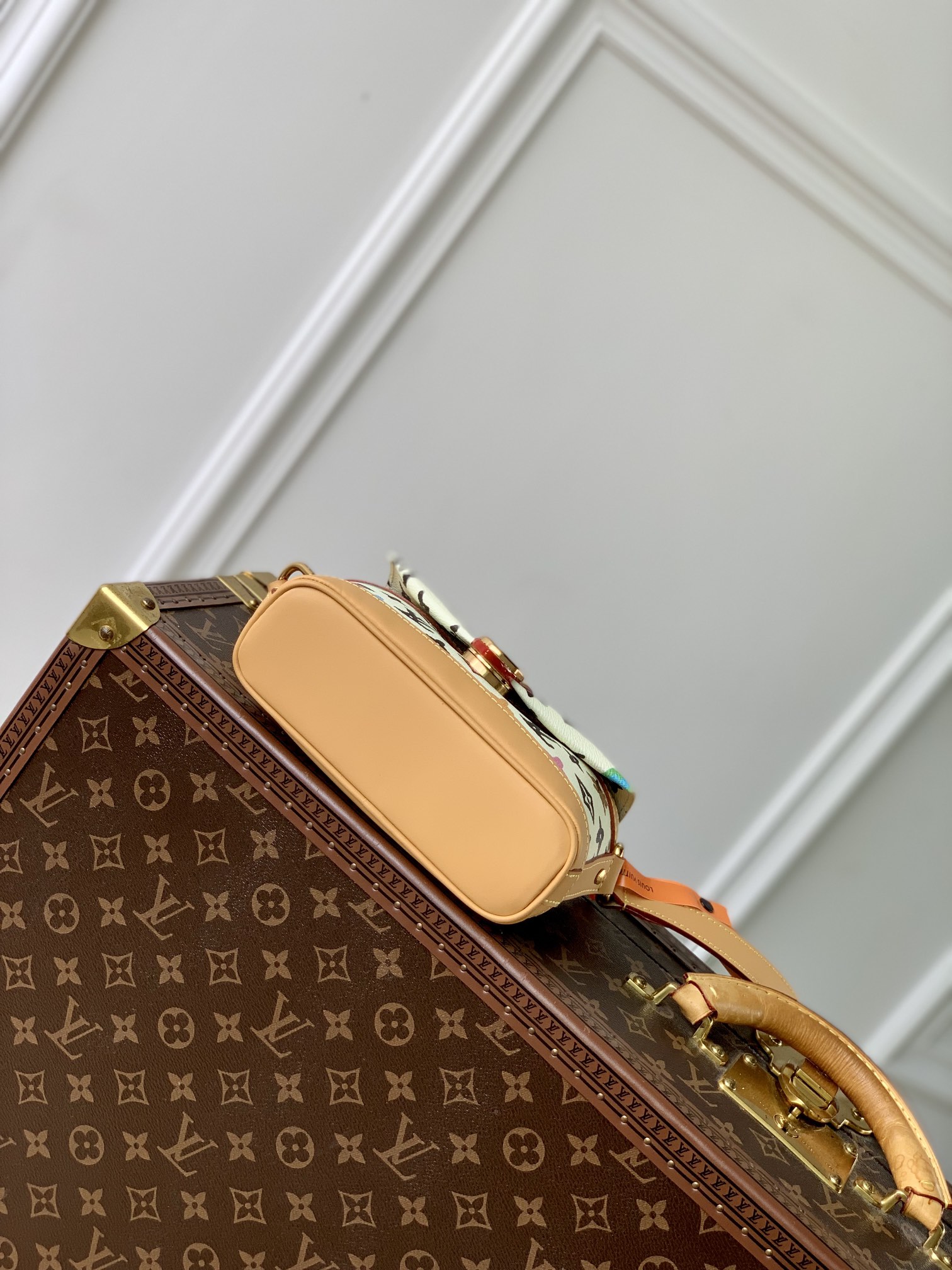 l0*is V*t0n envelope bag-23.5 x 15.5 x 8.5cm