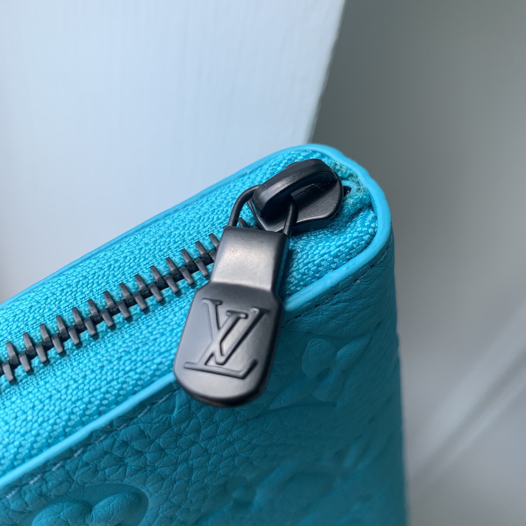 l0*is V*t0n zippy wallet- m1152-10*20*2cm