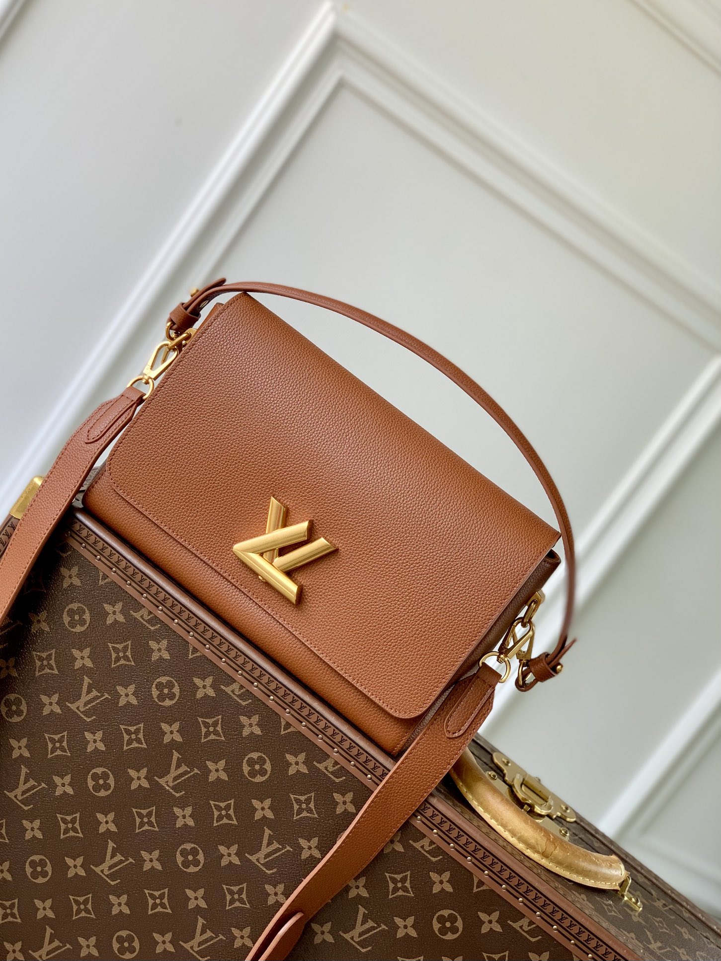 l0*is V*t0n soft twist bag-m24639-27*19*9cm