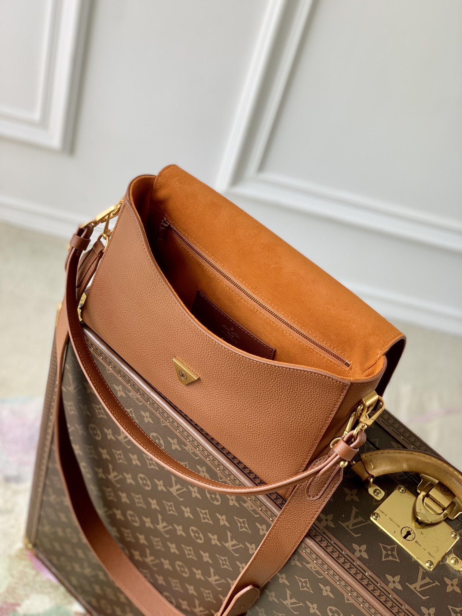 l0*is V*t0n soft twist bag-m24639-27*19*9cm