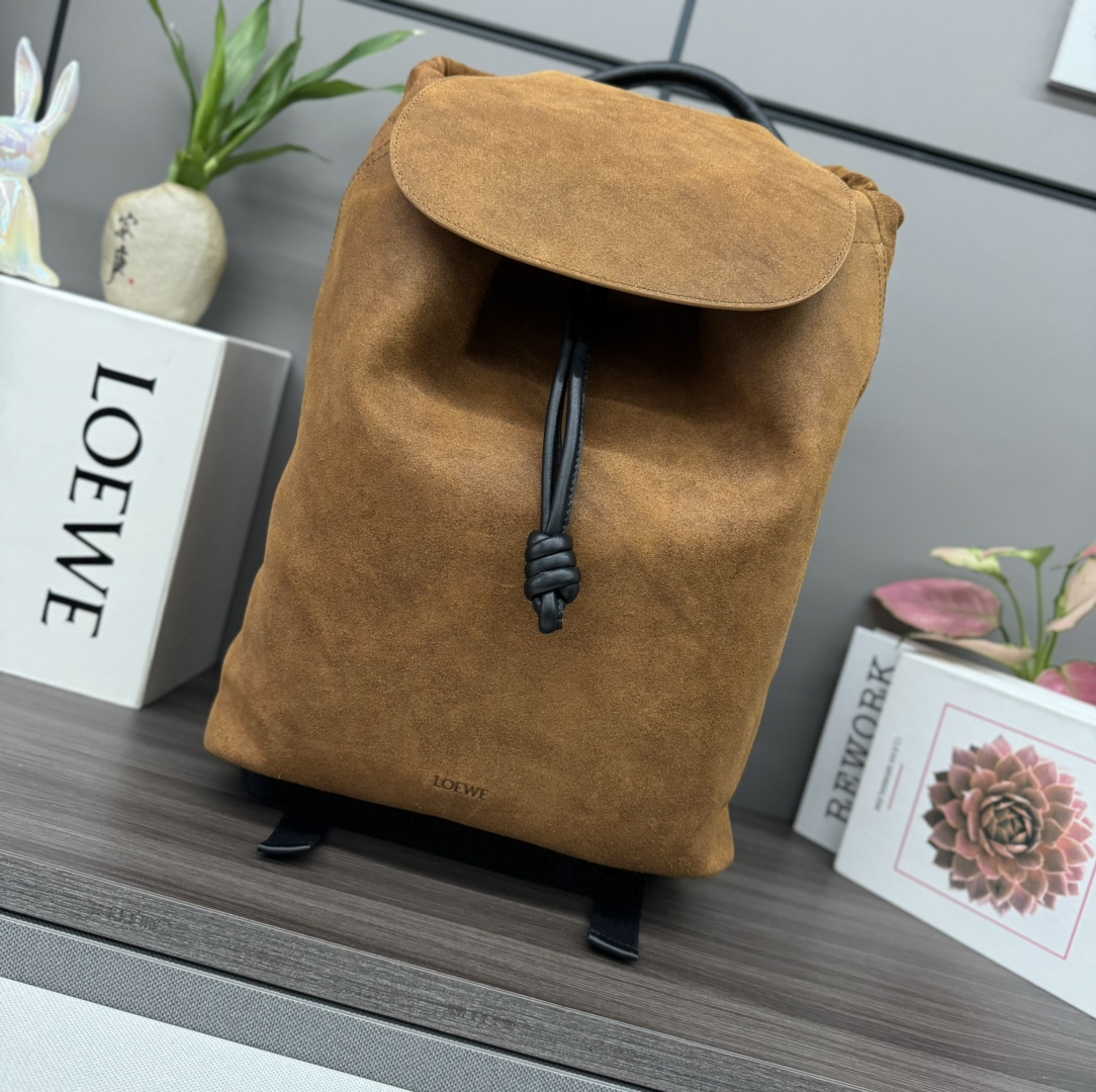 L0ew* flamenco backpack-36*16*40cm