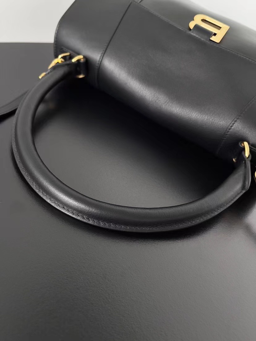 Ba*len*cia*ga hourglass soft bag-37*23.8*13.9cm