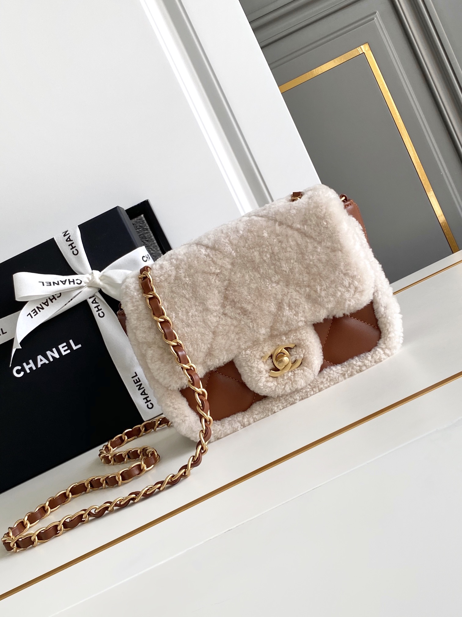 Ch@nel Flap Bag-12x 18x6CM