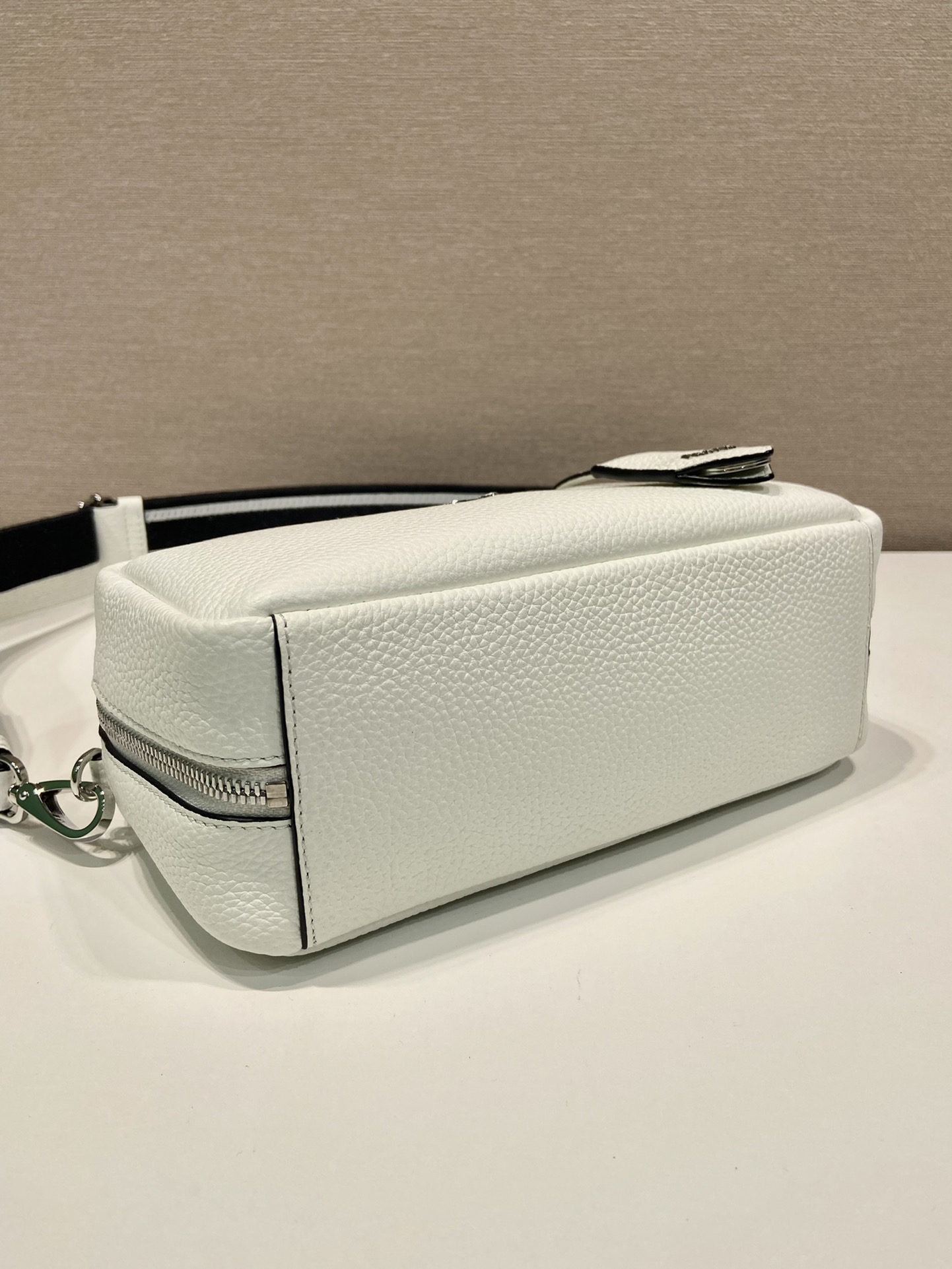 Pra*a top handbags-1bb102-24*12*8.5cm