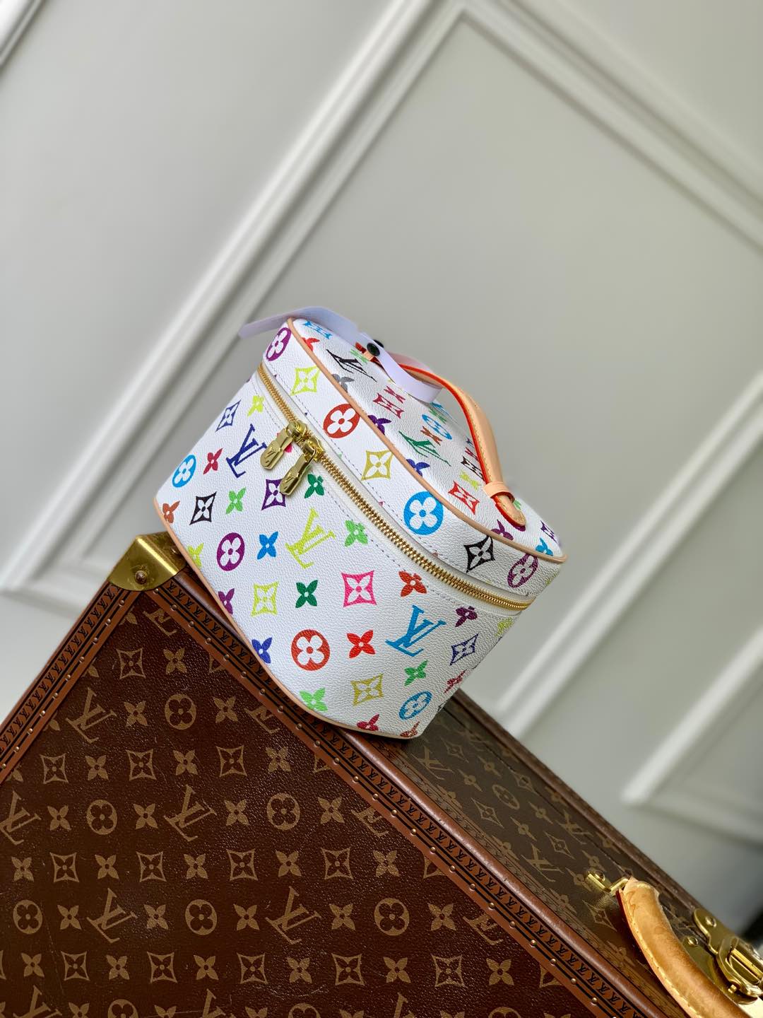 l0vis Vvtt0n nice cosmetic bag