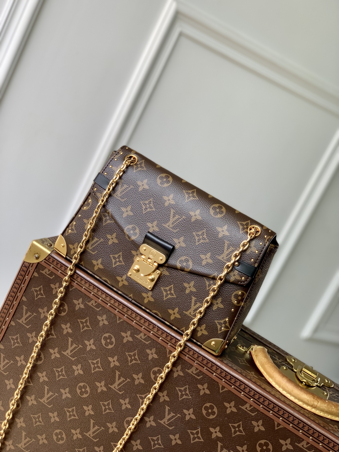 l0vis Vvtt0n trunkie monogram - women - handbags -27 x 16 x 8cm