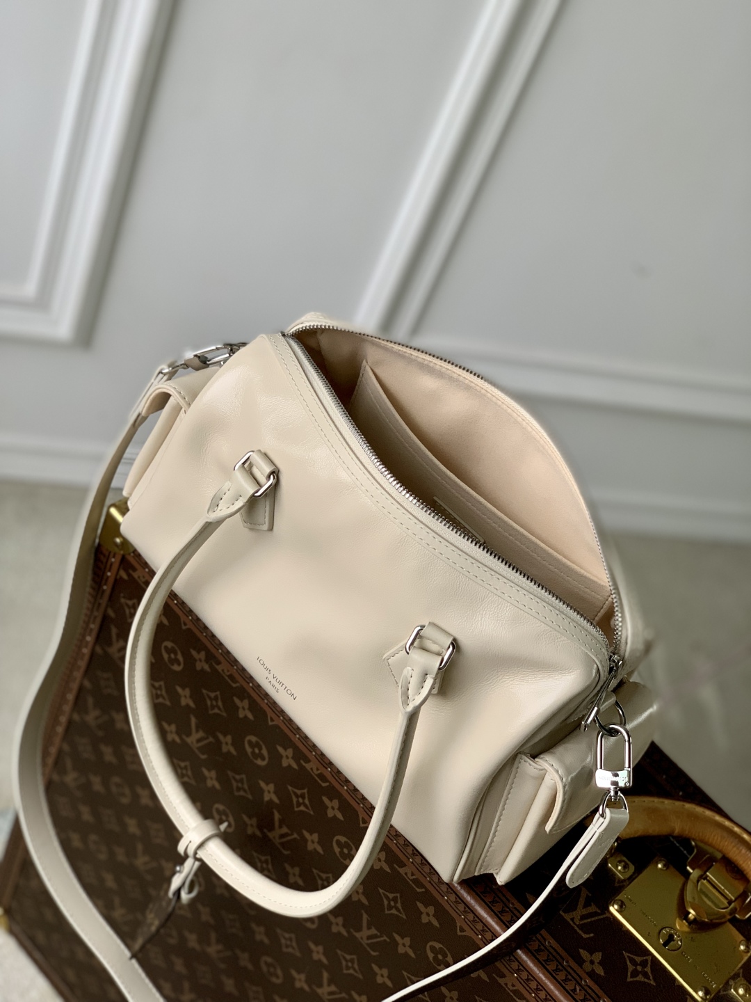 l0vis Vvtt0n speedy cargo vibe lv vibe handbags 17 x 12 x 28cm