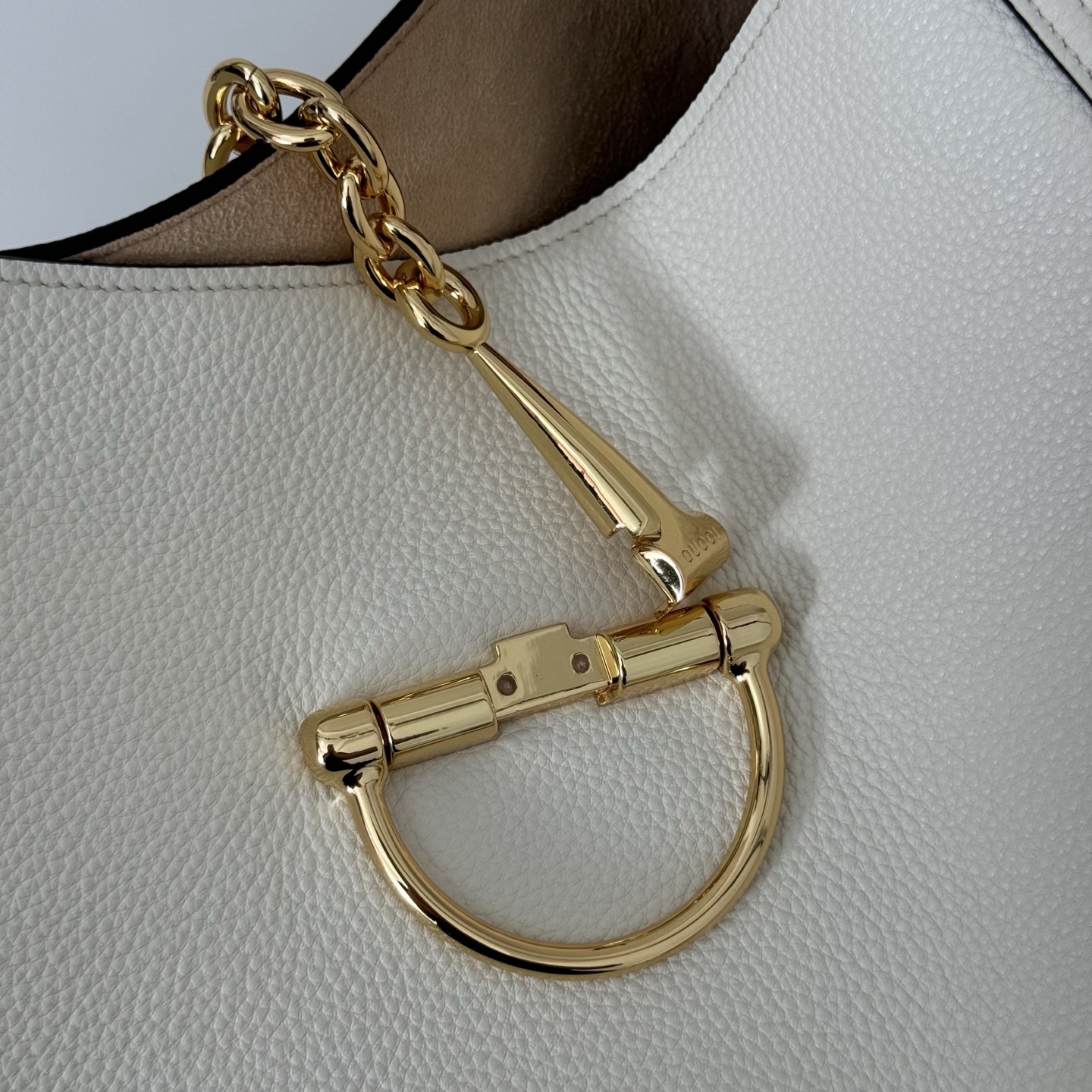 Gvc*1 softbit large shoulder bag in leather-46*26*16cm