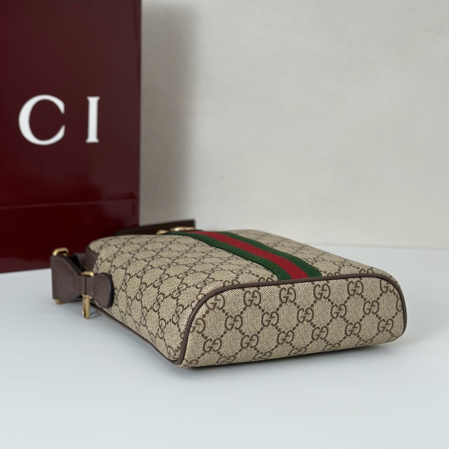 Gvc*1 ophidia tote-20*5*23cm