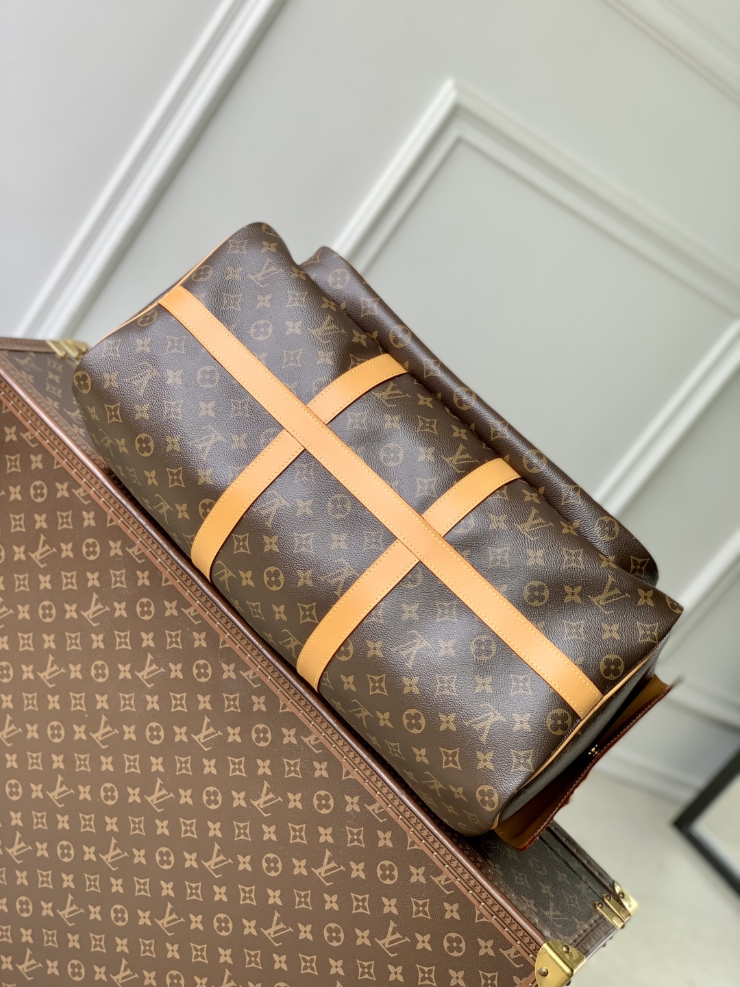 l0vis Vvtt0n keepall cargo 50-m14735-23 x 29 x 52cm