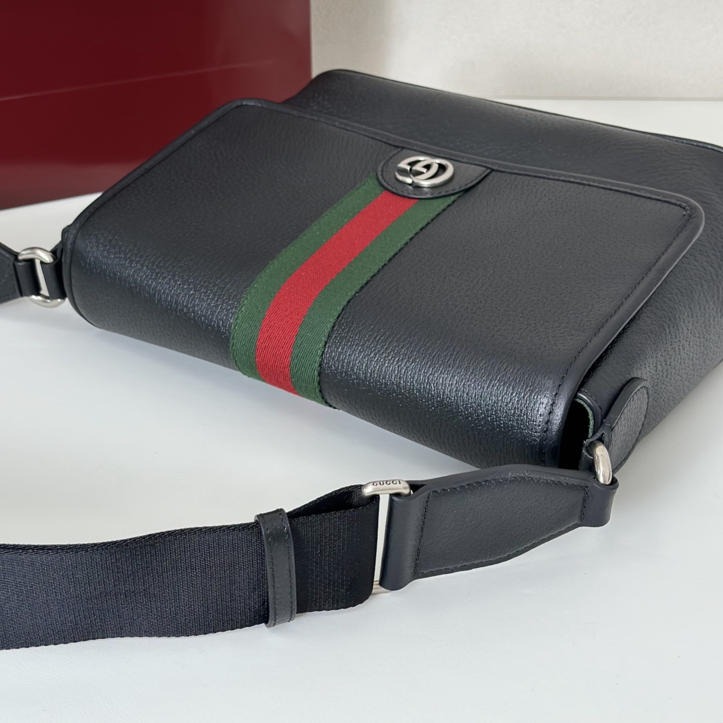 Gv*c*i Ophidia Medium Messenger Bag In Black Soft Leather-29.5*20*8CM