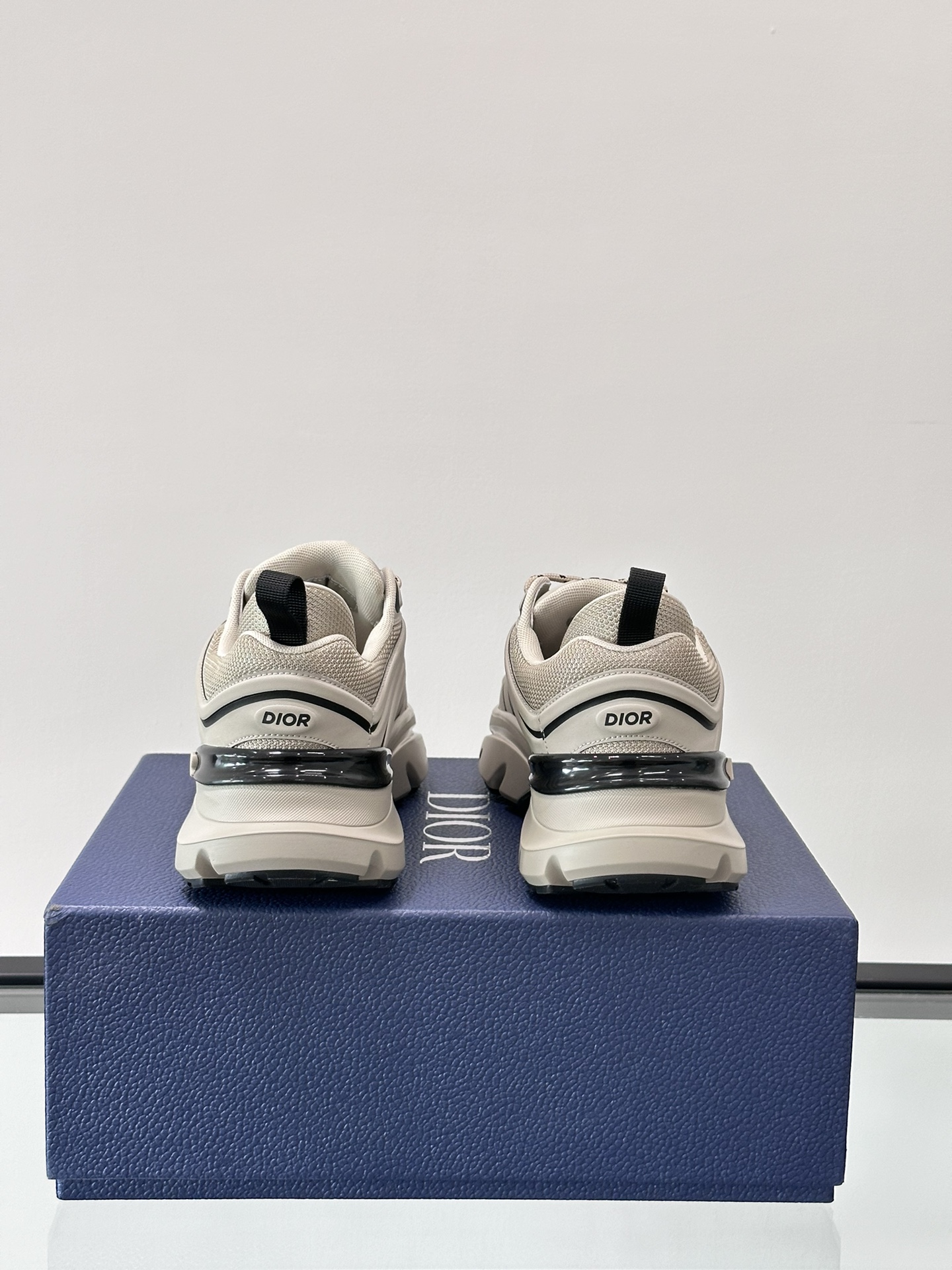 Diro Sports Sneakers