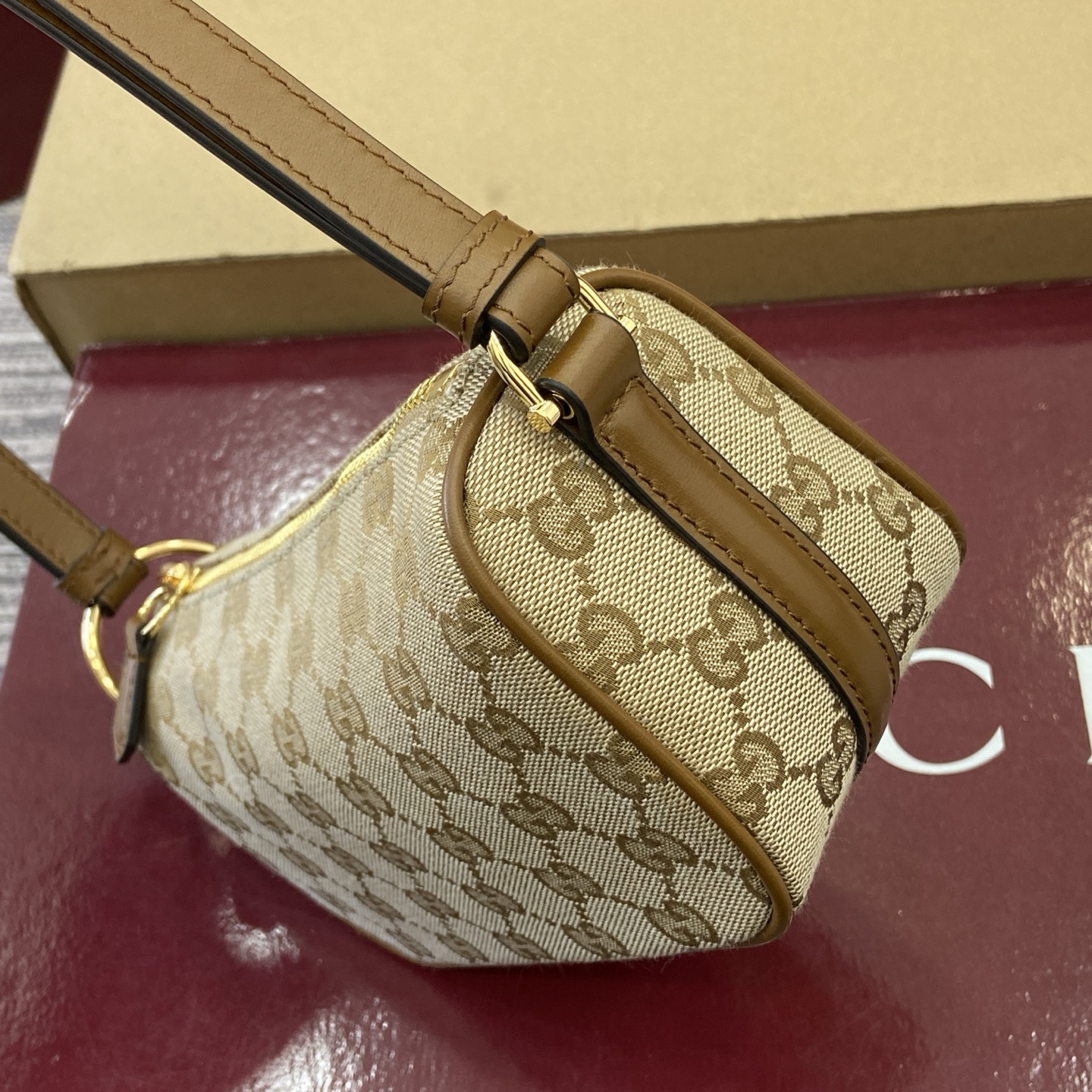 Gvc*1 Half Horsebit Mini Shoulder Bag-19*19.5*9CM