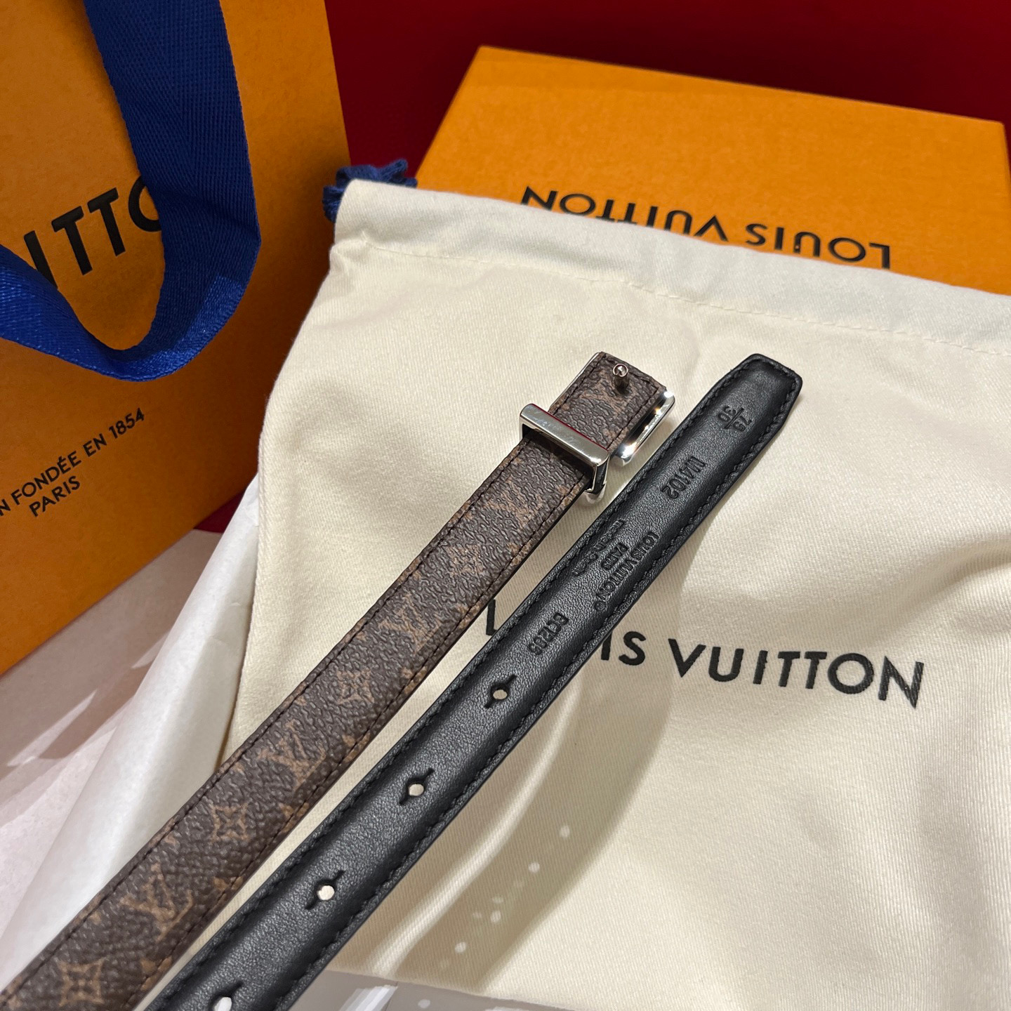 L0vis Vvtt0n Belt-1.8CM