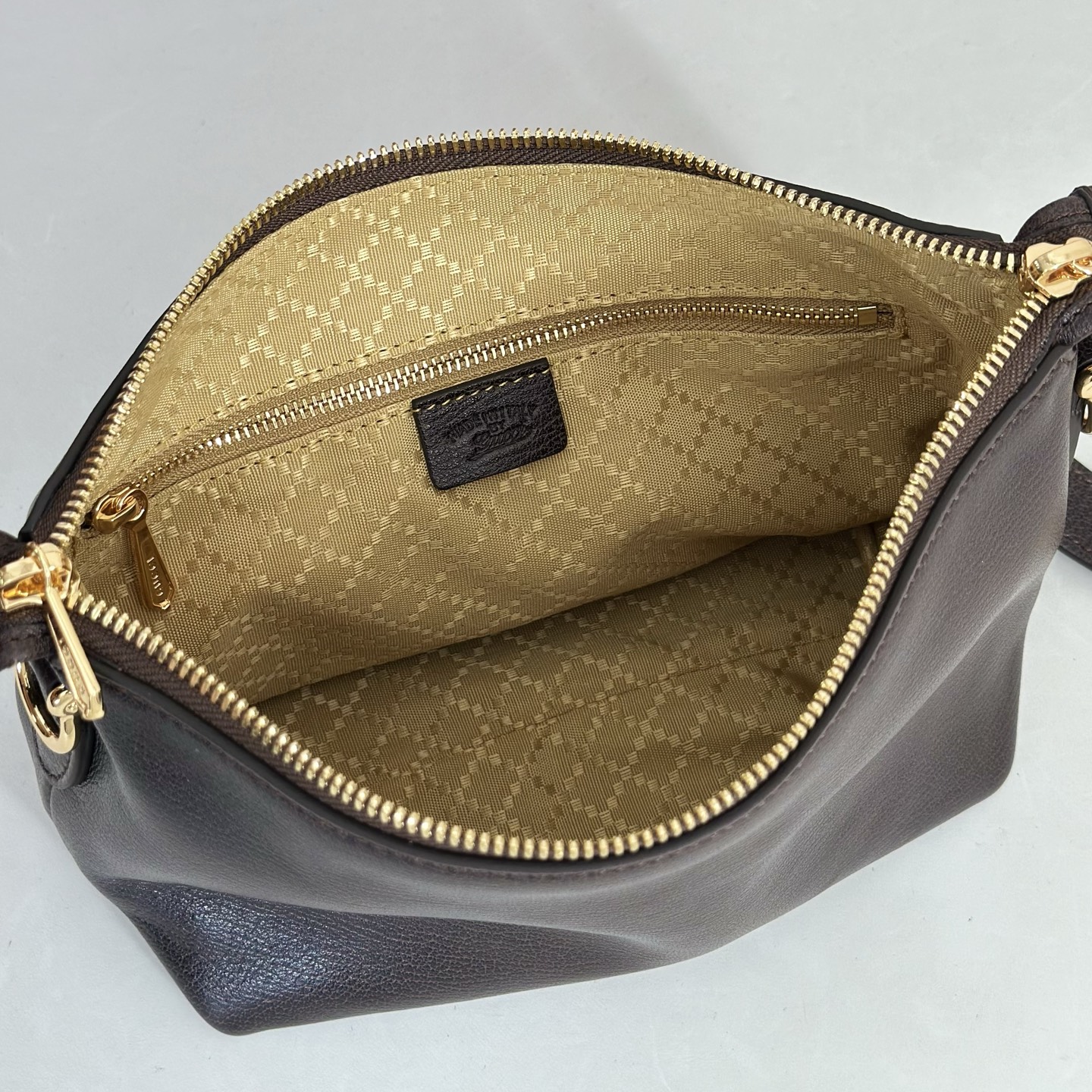 G*ucc* Brera Small Crossbody Bag In Leather-25.5*14*8CM