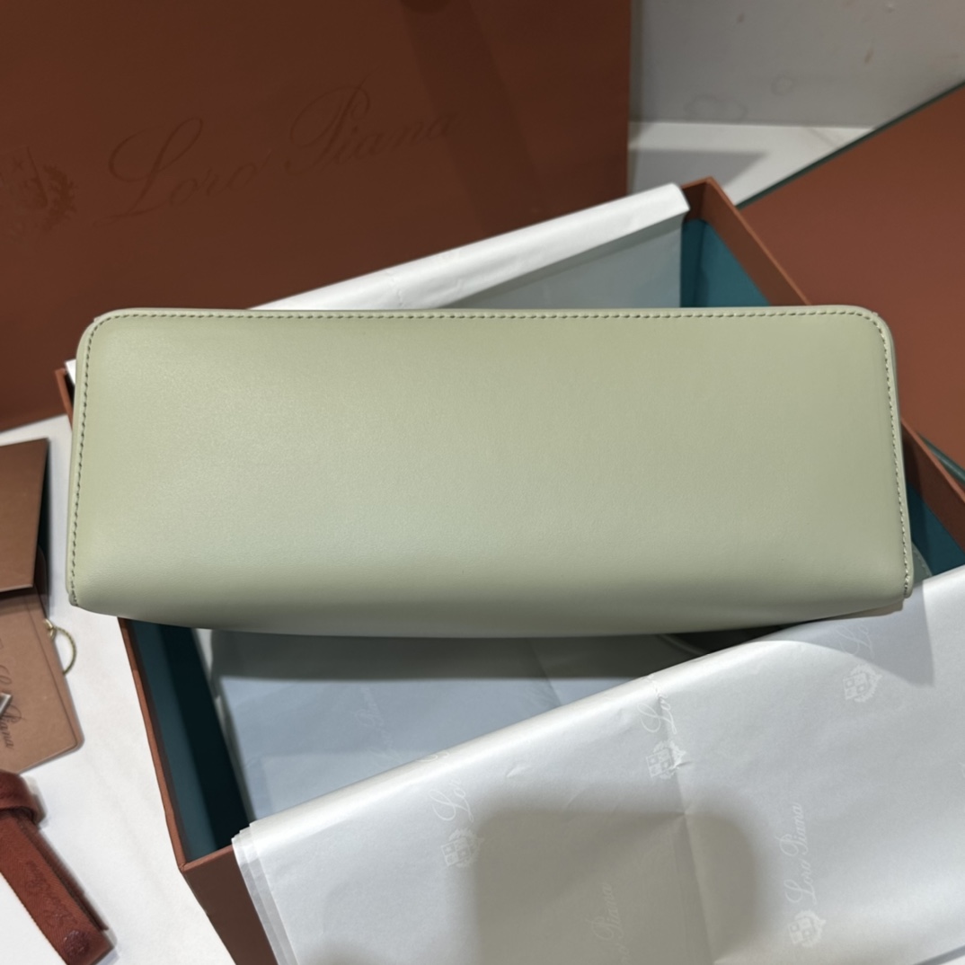 L0r0 P1ana Extra Bag L27-16*27*10CM