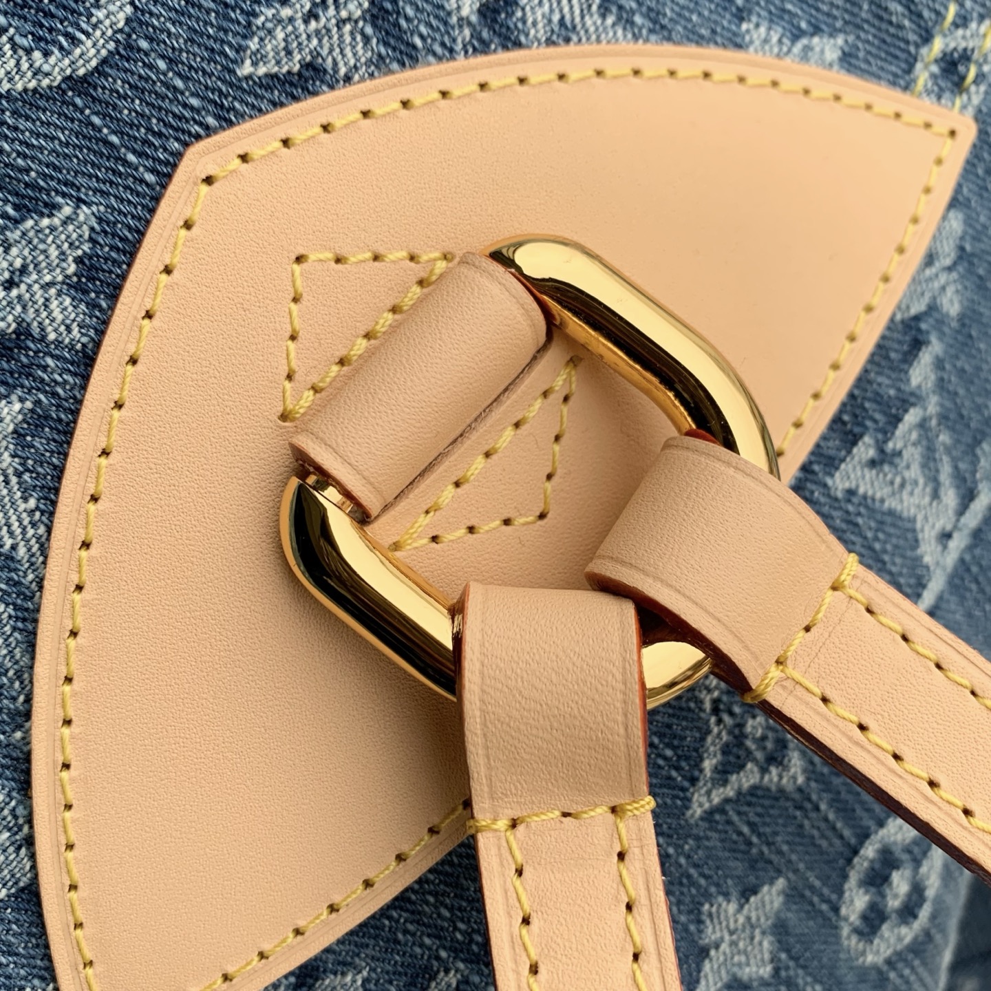 Lou*is Vvtt0n Denim Rendez-Vous Montsouris Cargo Backpack-M27330-32 x 30.5 x 16CM