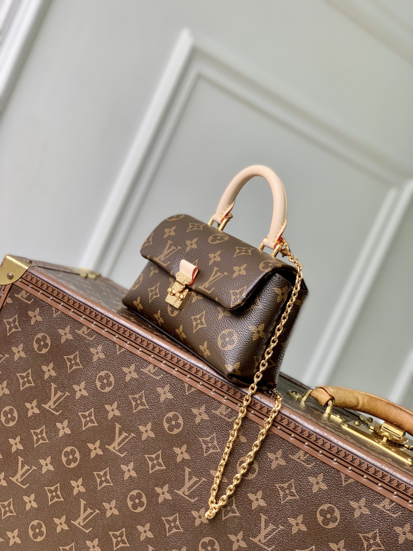 L0vis Vvtt0n Nano Madeleine Handbag-12.5 x 6 x 21CM