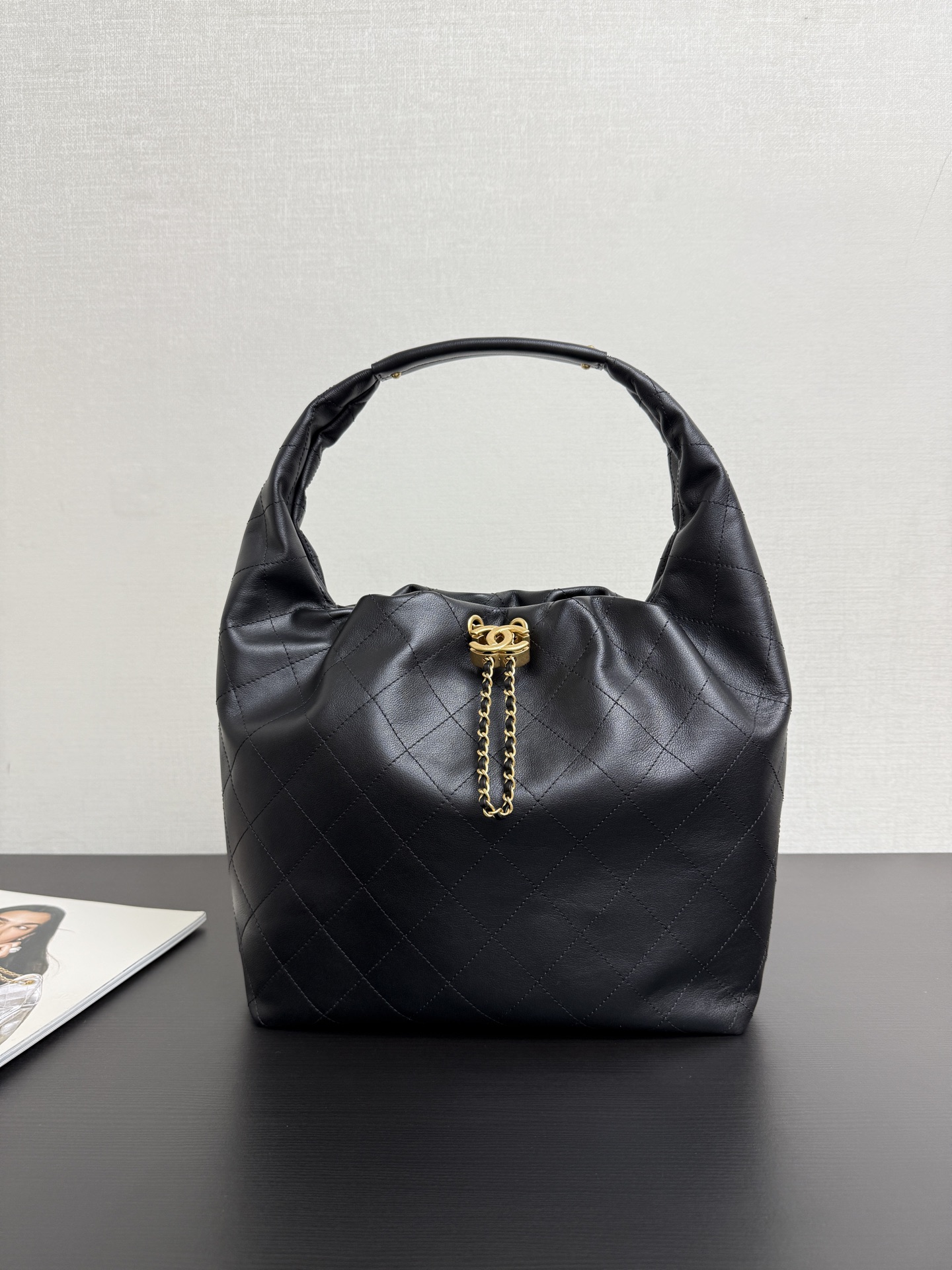 Ch@nel Cruise 2025/26 Large Hobo Bag-37*26*8.5CM