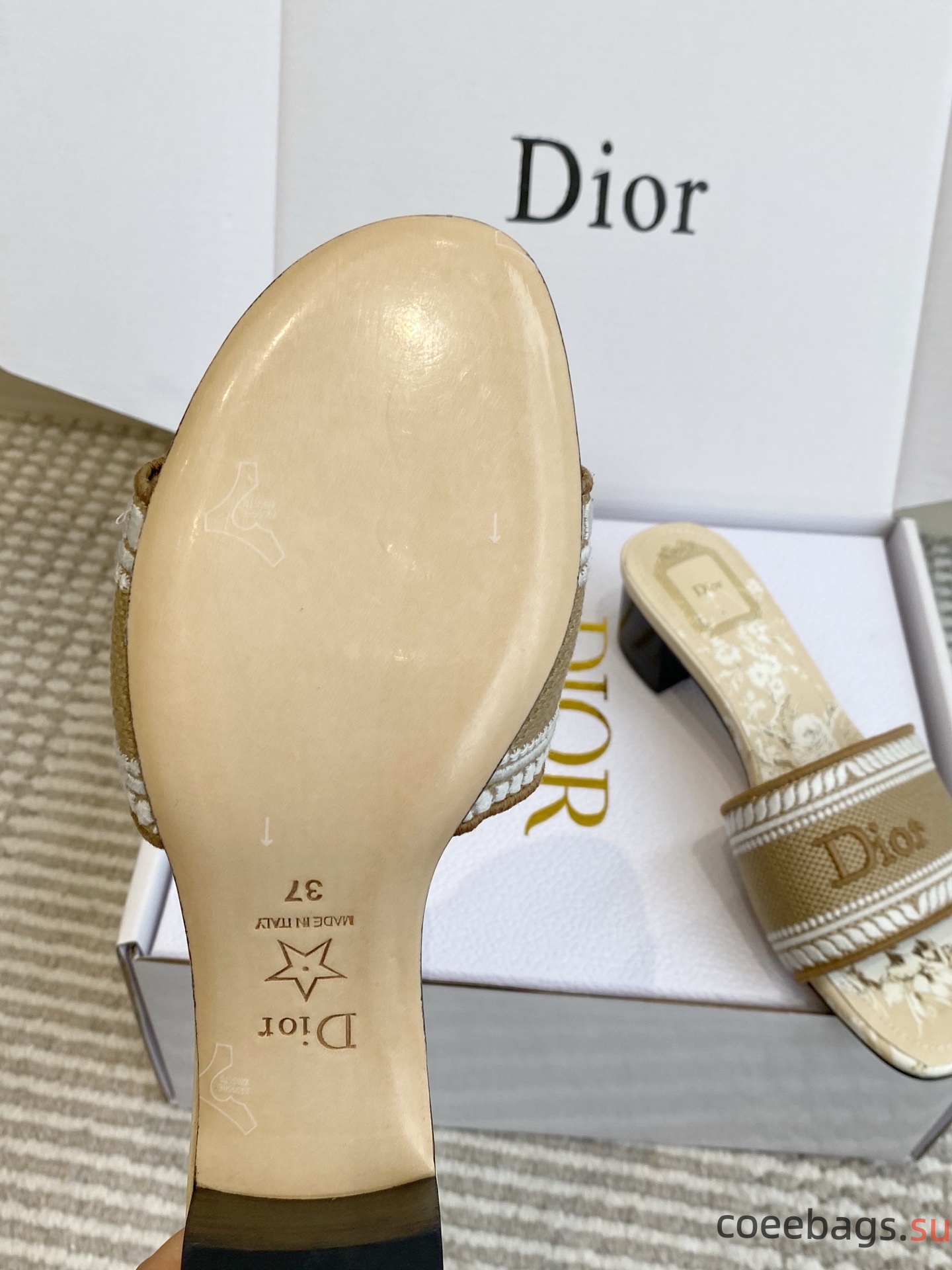 Diro Slippers