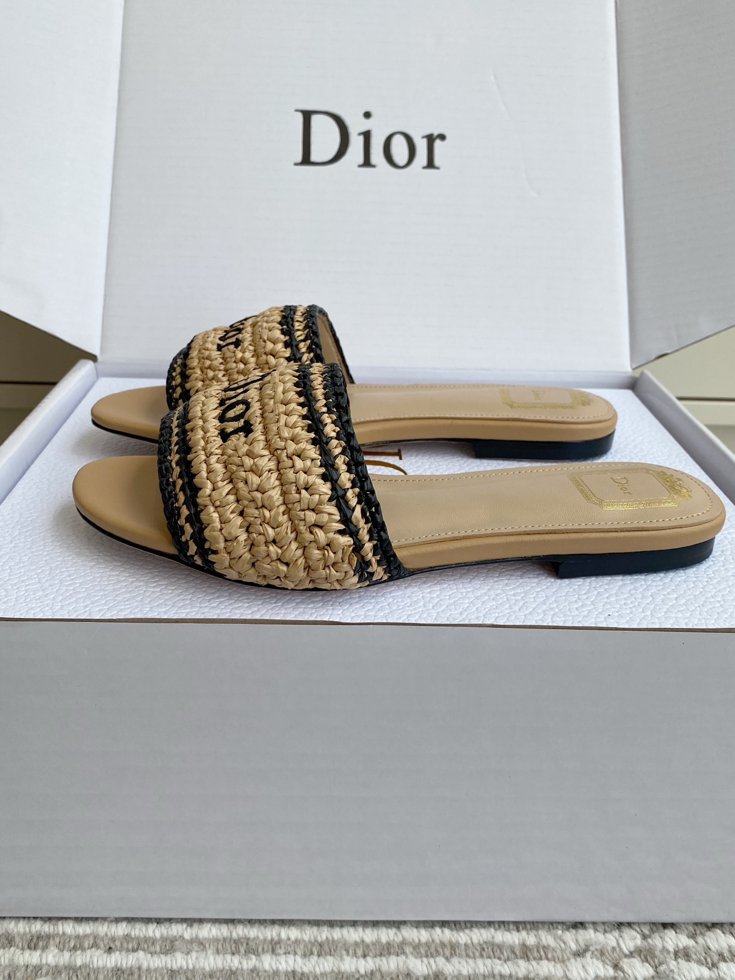 Diro Slippers