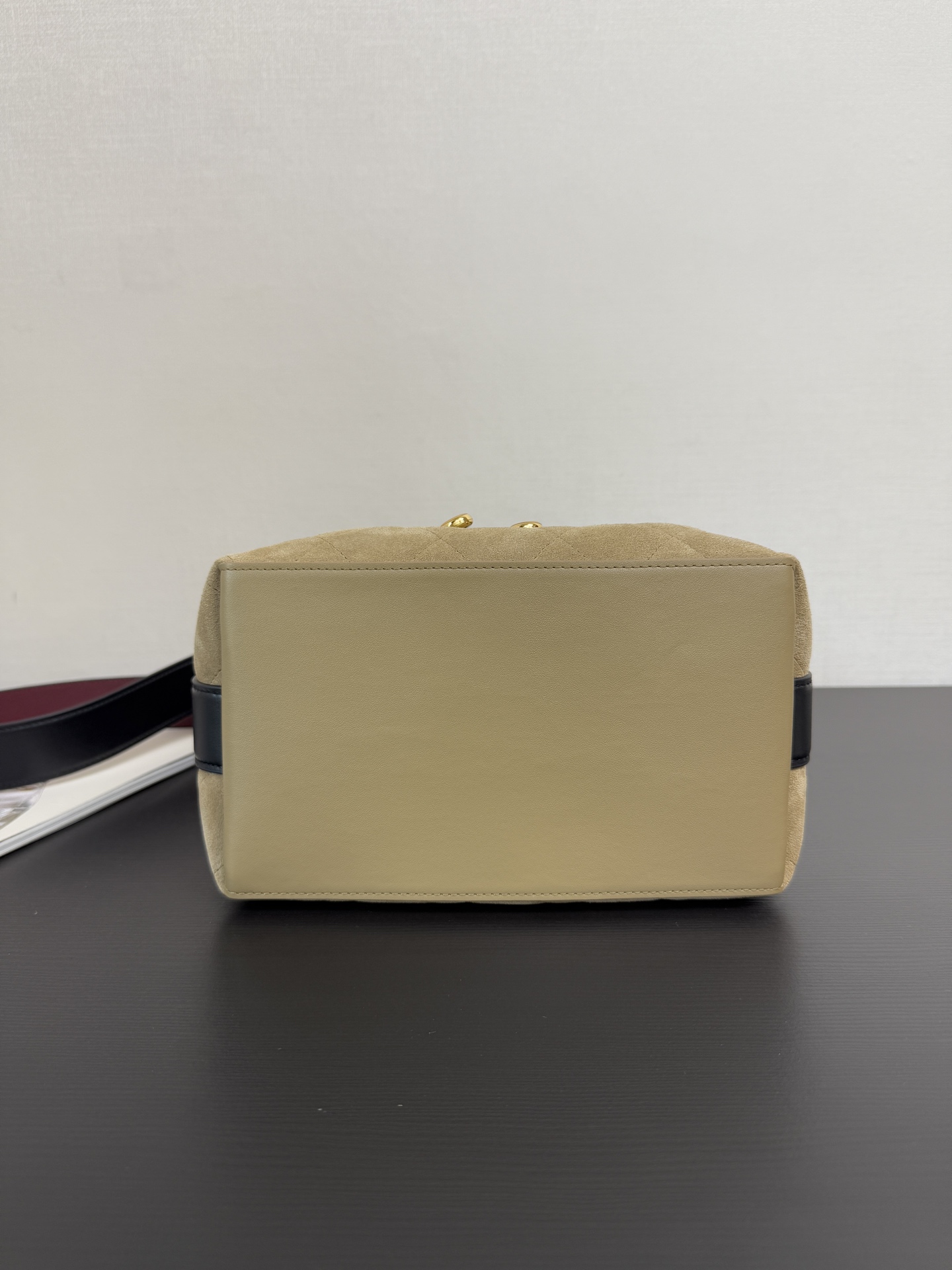 Ch@nel 2026 Medium Bucket Bag-22*23.5*13CM