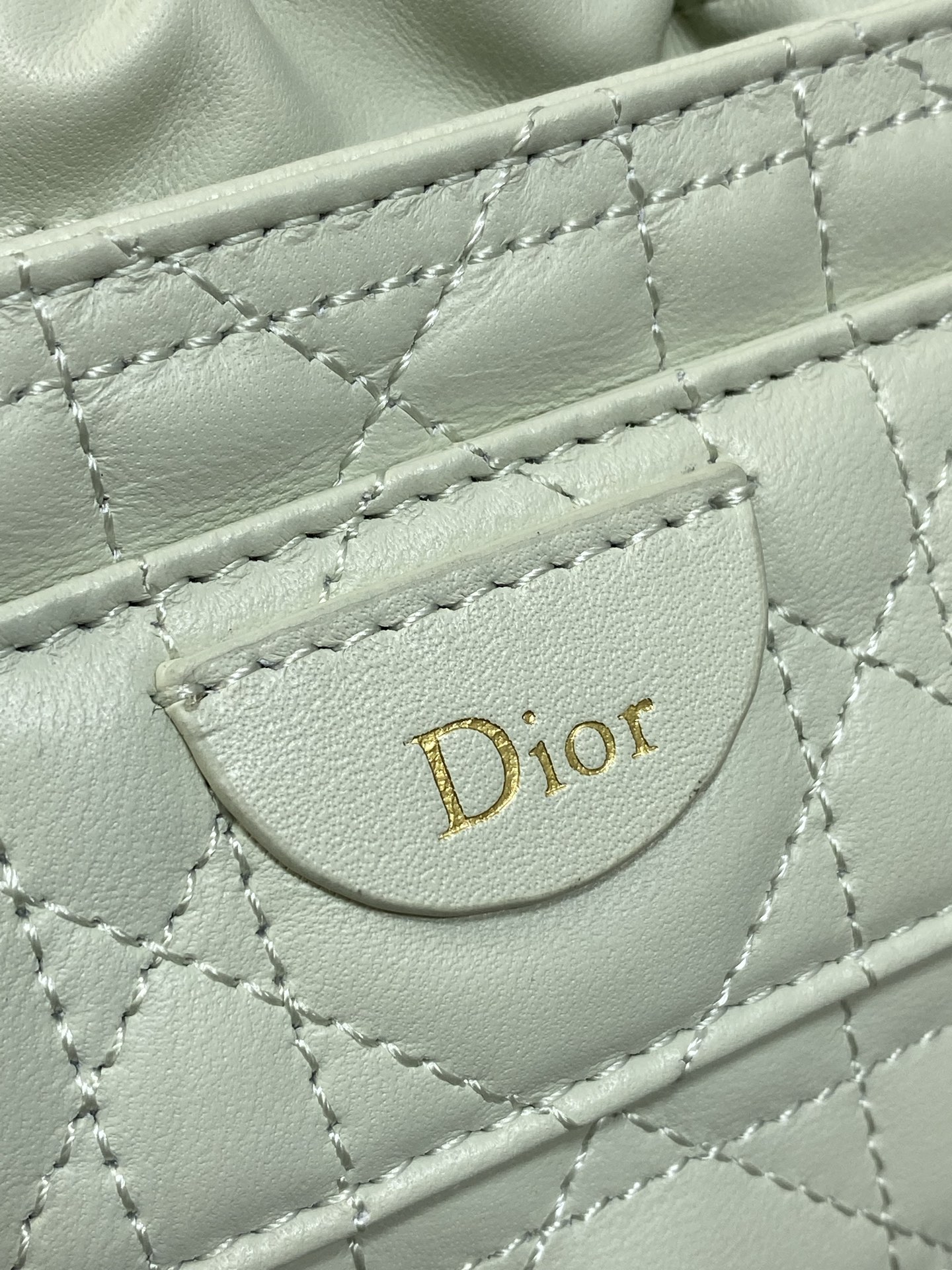 Di*or Trave Bag-20*22*5.5CM