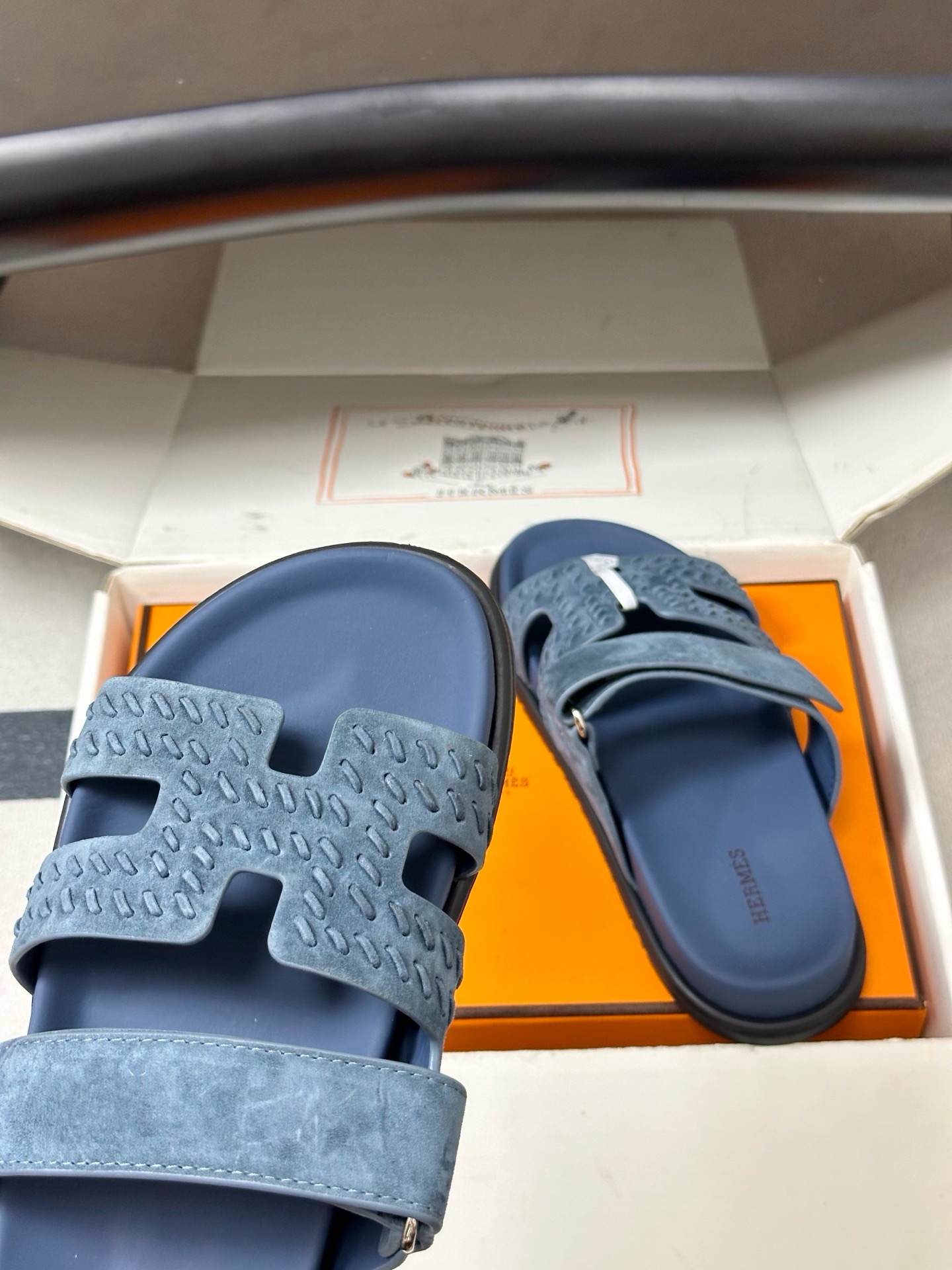 H**me5 Slides