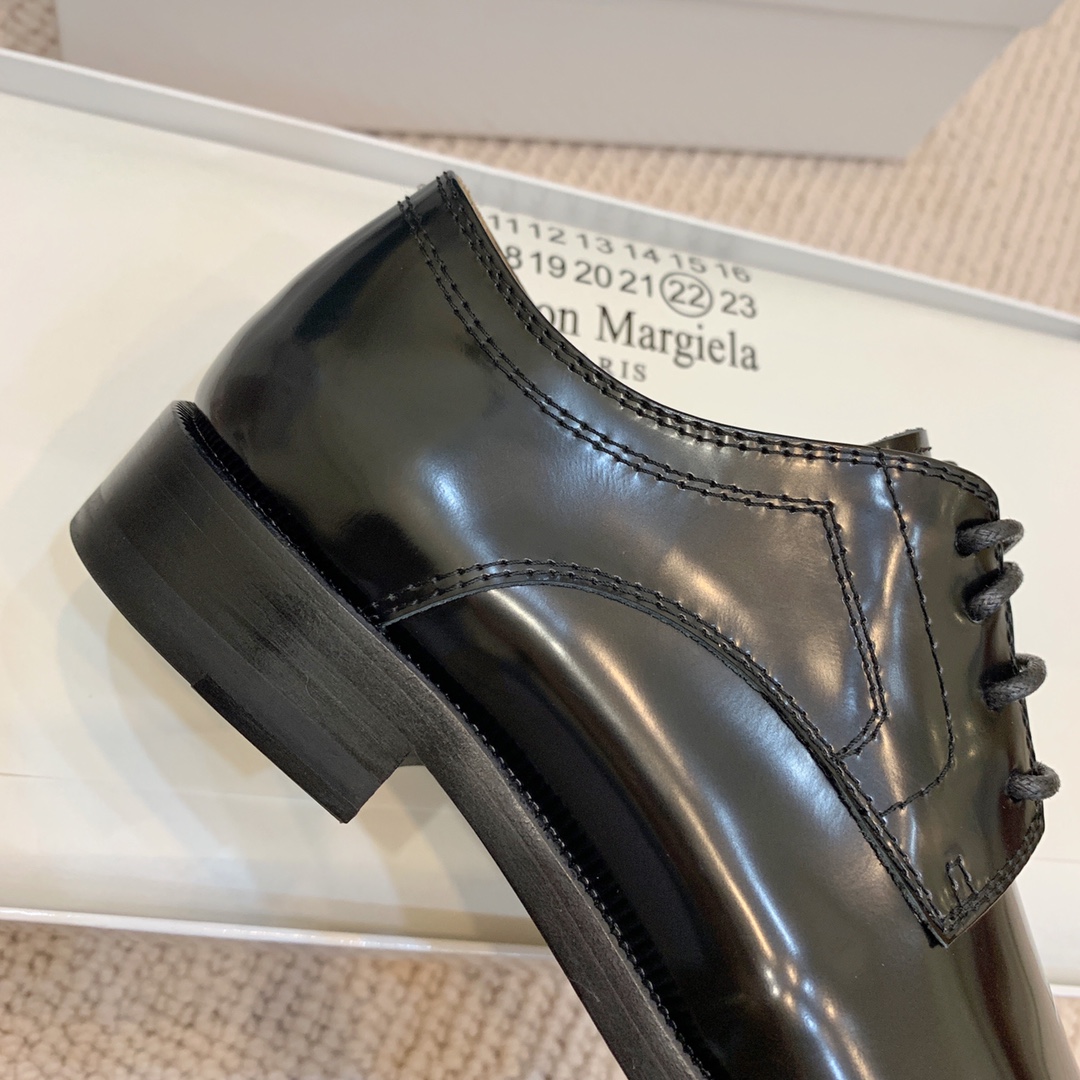 ma1s0n Marg*e1a loafers