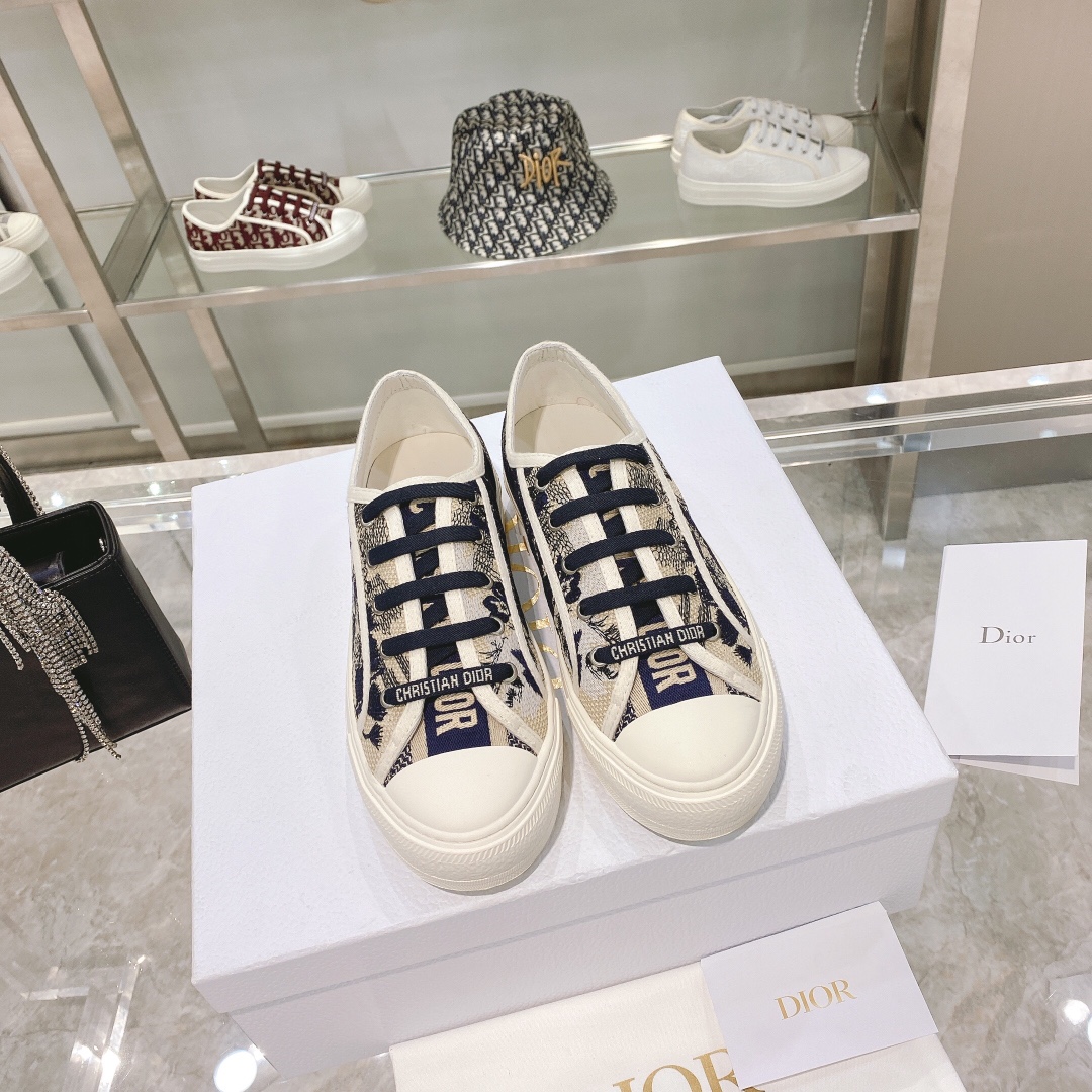 D*or sneakers
