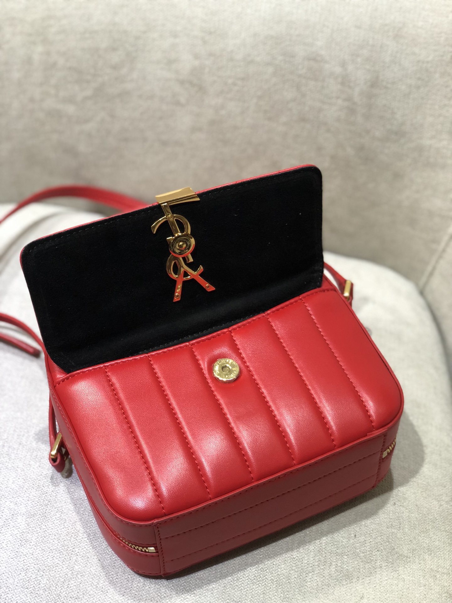 Y*L vicky chain bag-18*13*6cm