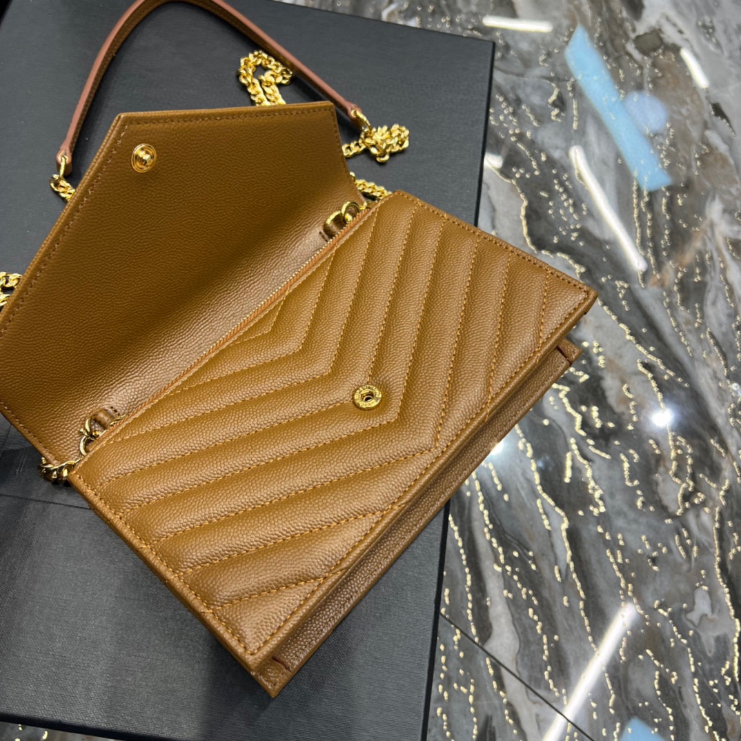Y*L wallet on chain-19x11.5x4cm