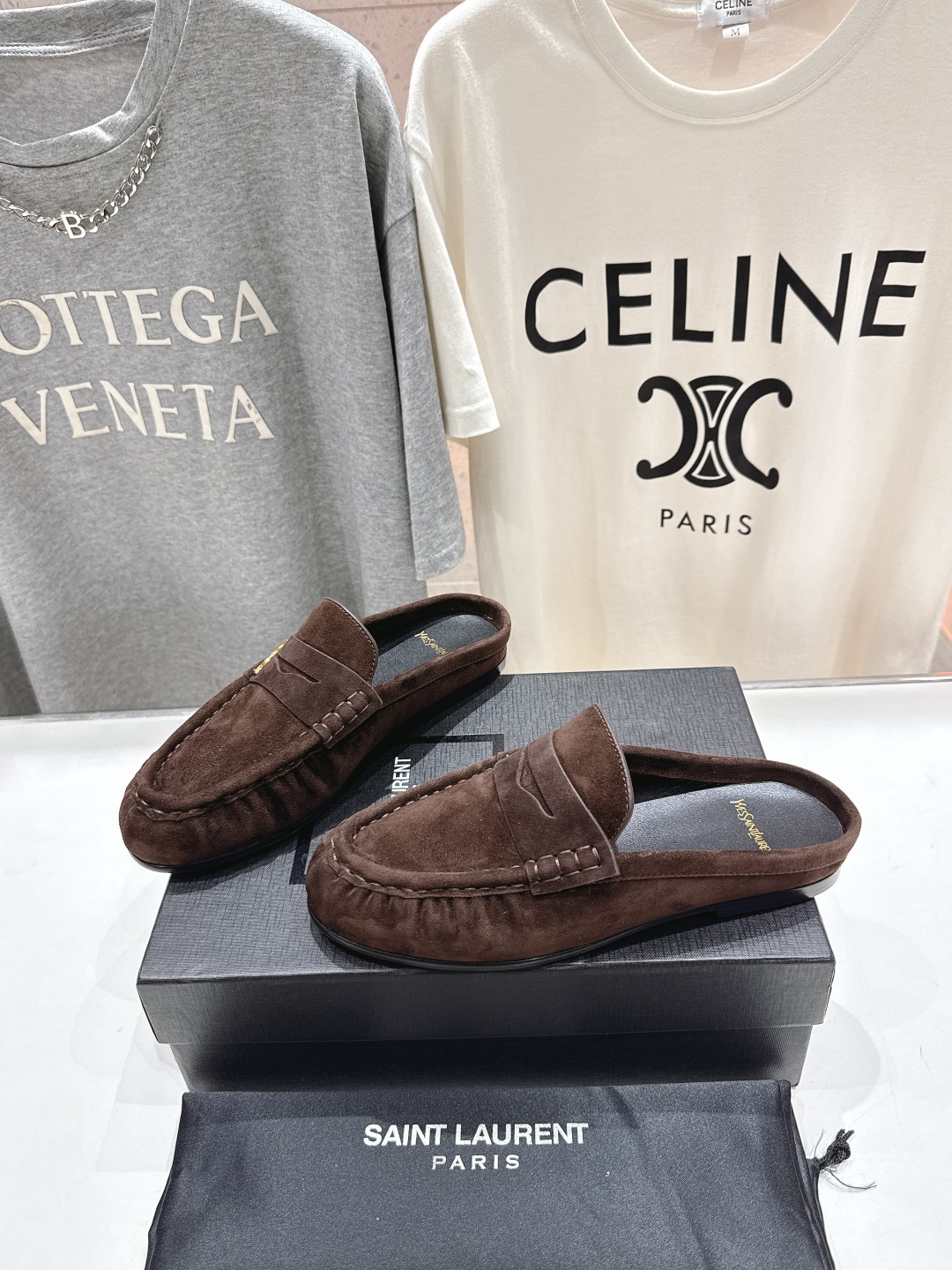Y51 loafer